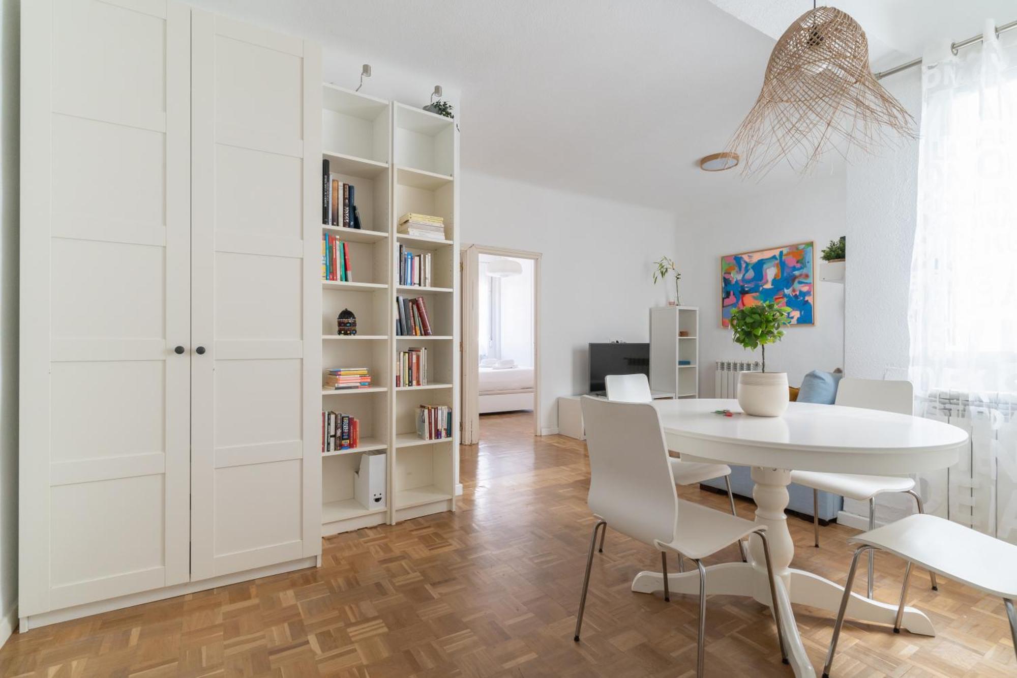 Apartment Bright Apartment-2bedrooms 1bathroom-delicias Madrid