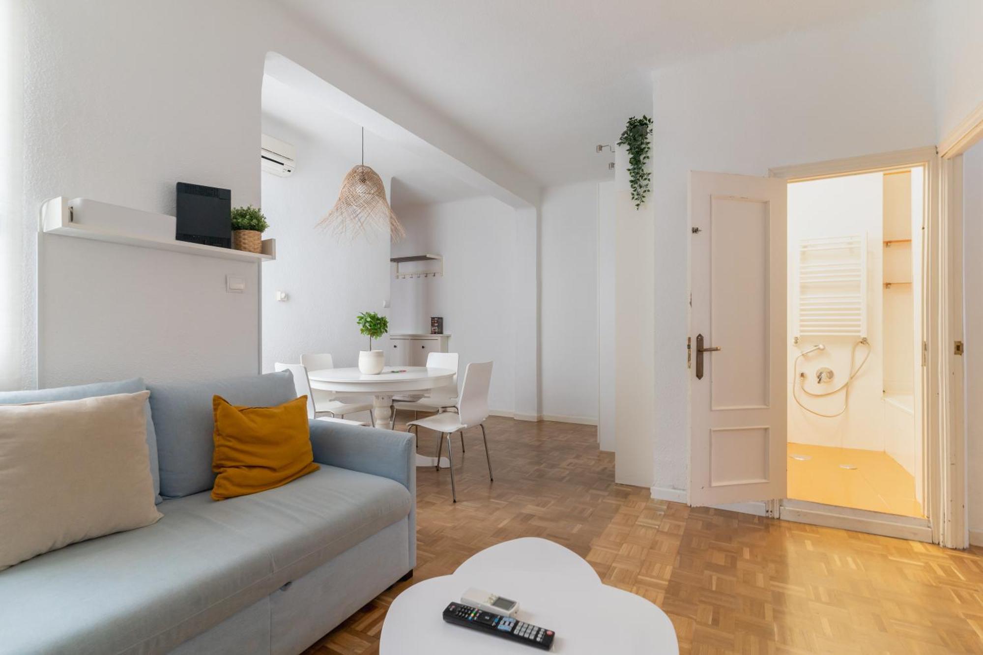 Bright Apartment-2bedrooms 1bathroom-delicias