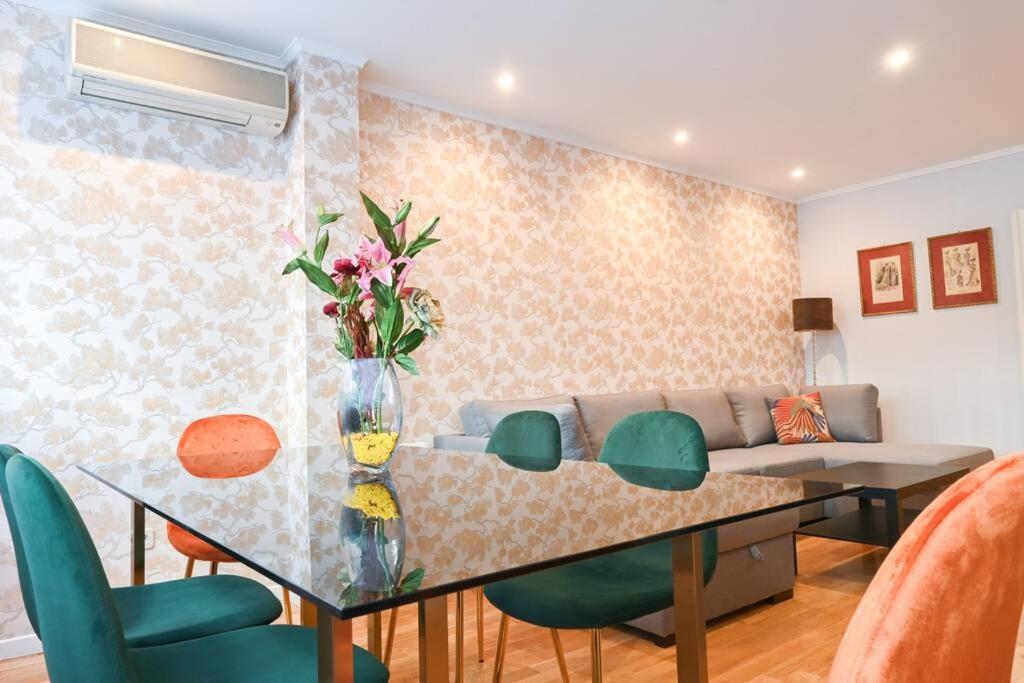 Apartamento For Temporal Espacioso De Tres En Ore51 Madrid