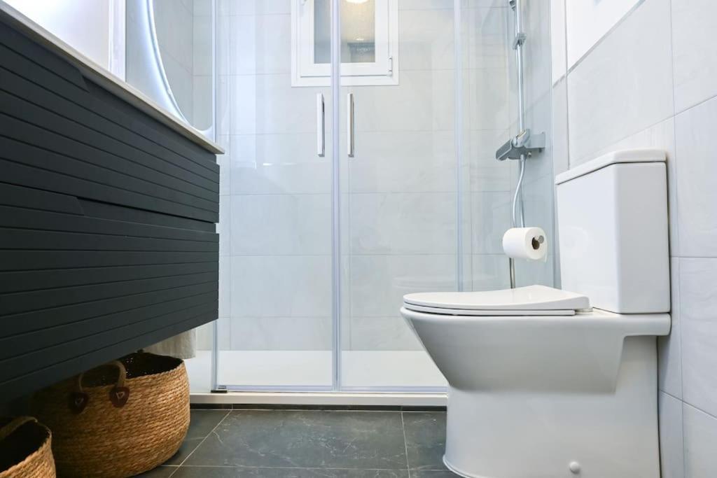 Apartamento For Temporal Espacioso De Tres En Ore51 Madrid