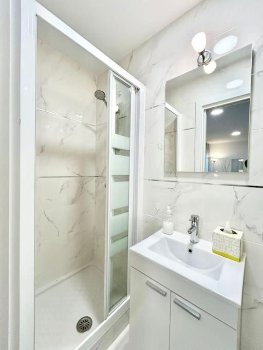 Apartamento Metro Avenida De America 09