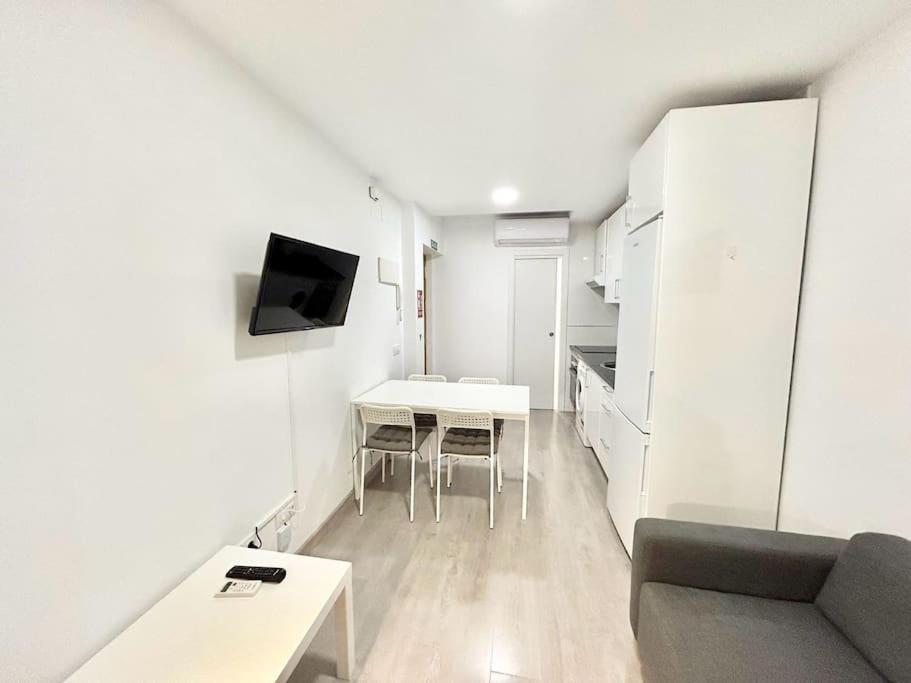 Apartamento Metro Avenida De America 09 *
