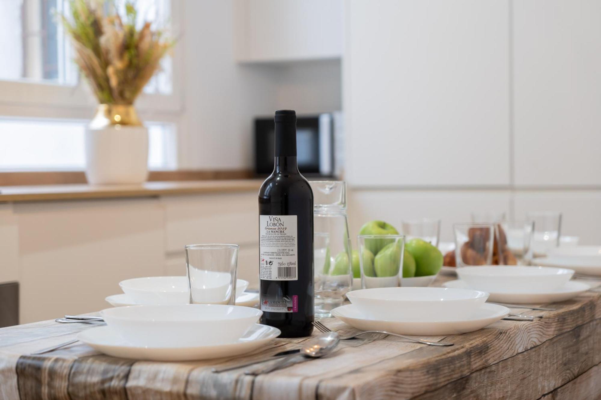 Apartamento Chueca Hortaleza 12pax 5 Bedrooms 5 Baths Madrid