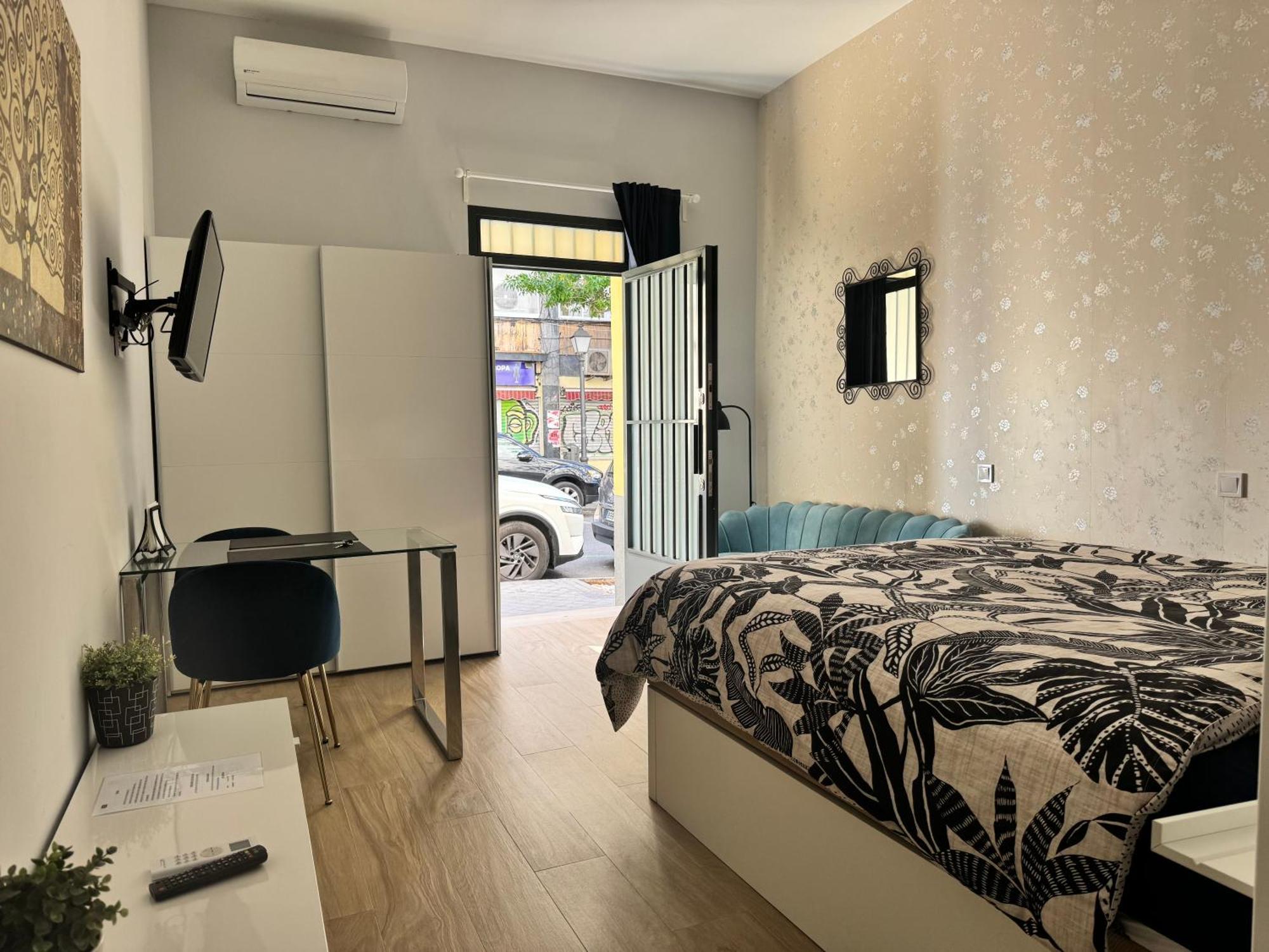Apartamento En Embajadores *