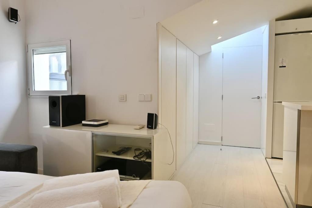 Apartamento For Temporal Con Encanto A Pocos Metros Del Sol Myr13