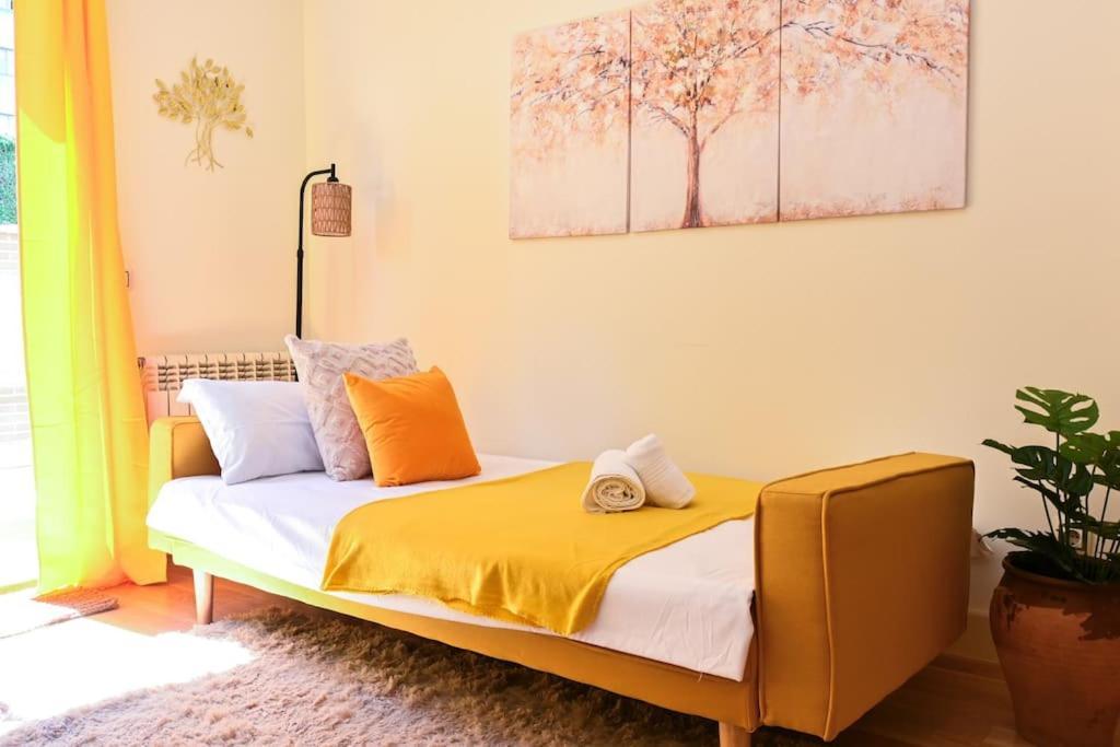 For Temporal Con Estilo Y Comodidad En Eros 14 Apartment Madrid