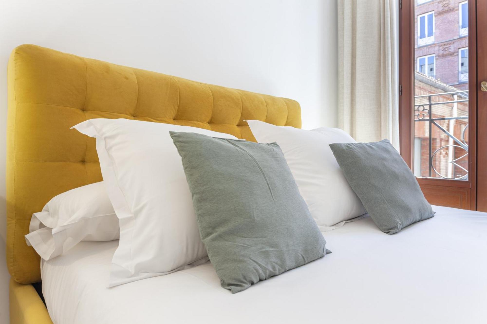 Mit House Bellas Artes En * Madrid
