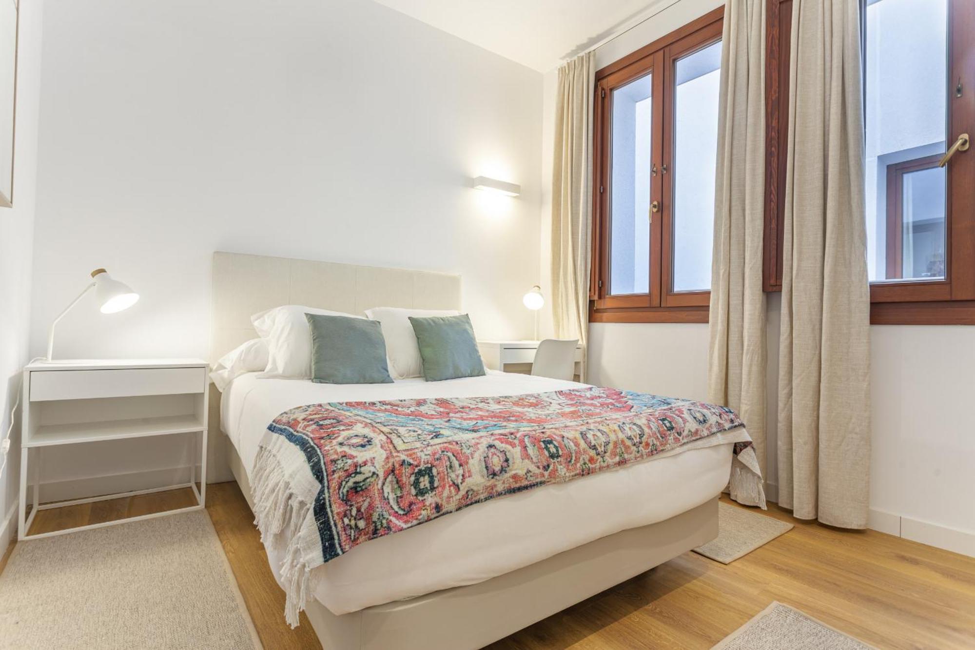 Mit House Bellas Artes En * Madrid