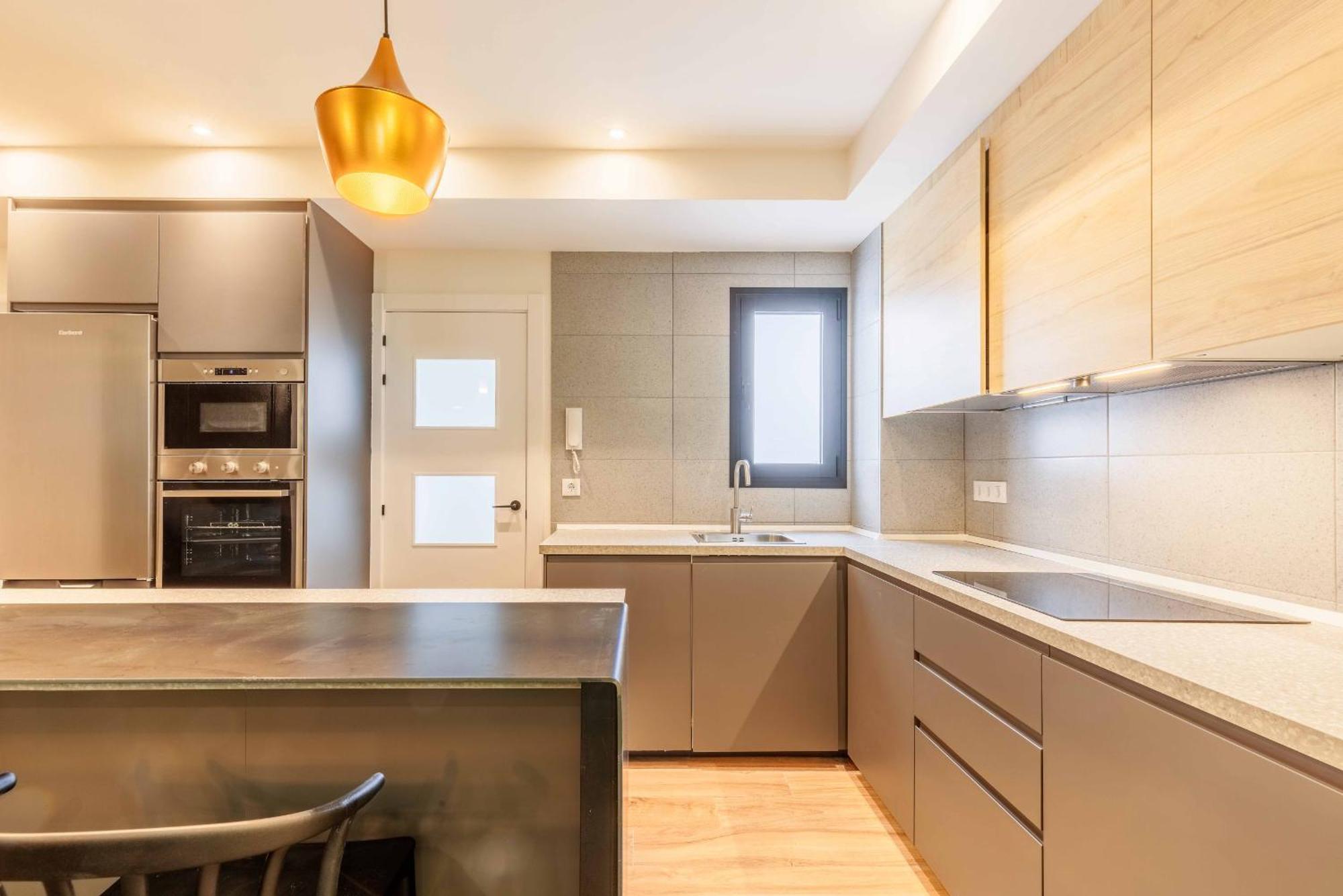 Apartamento Metropolitano Iv En *