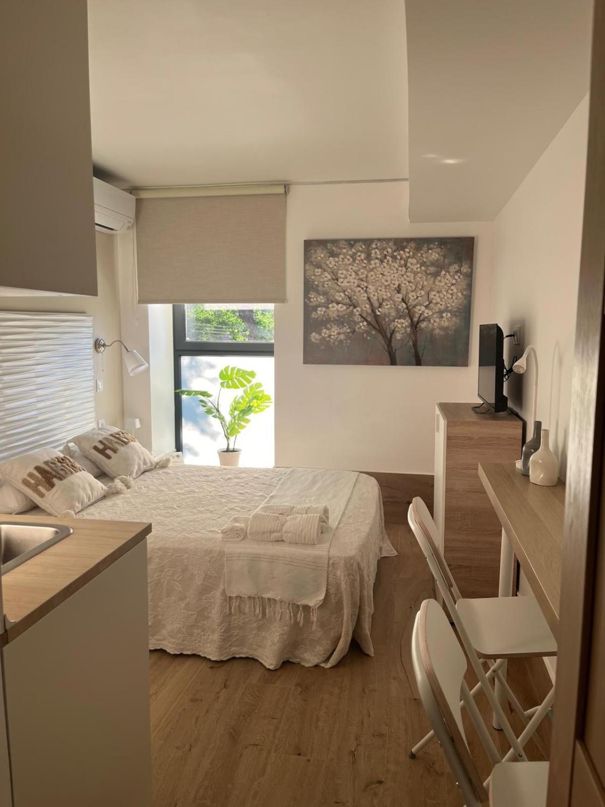 Pensión Garden House *