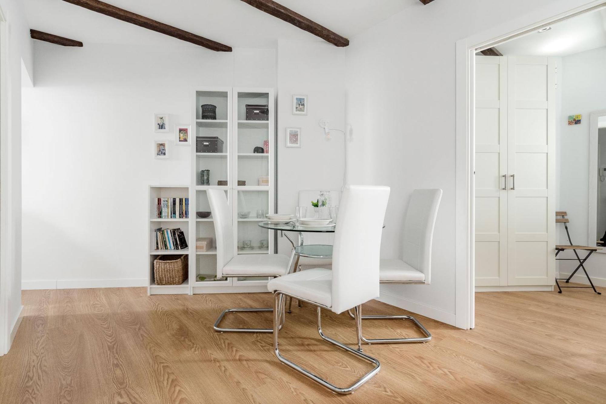Charming Quevedo -