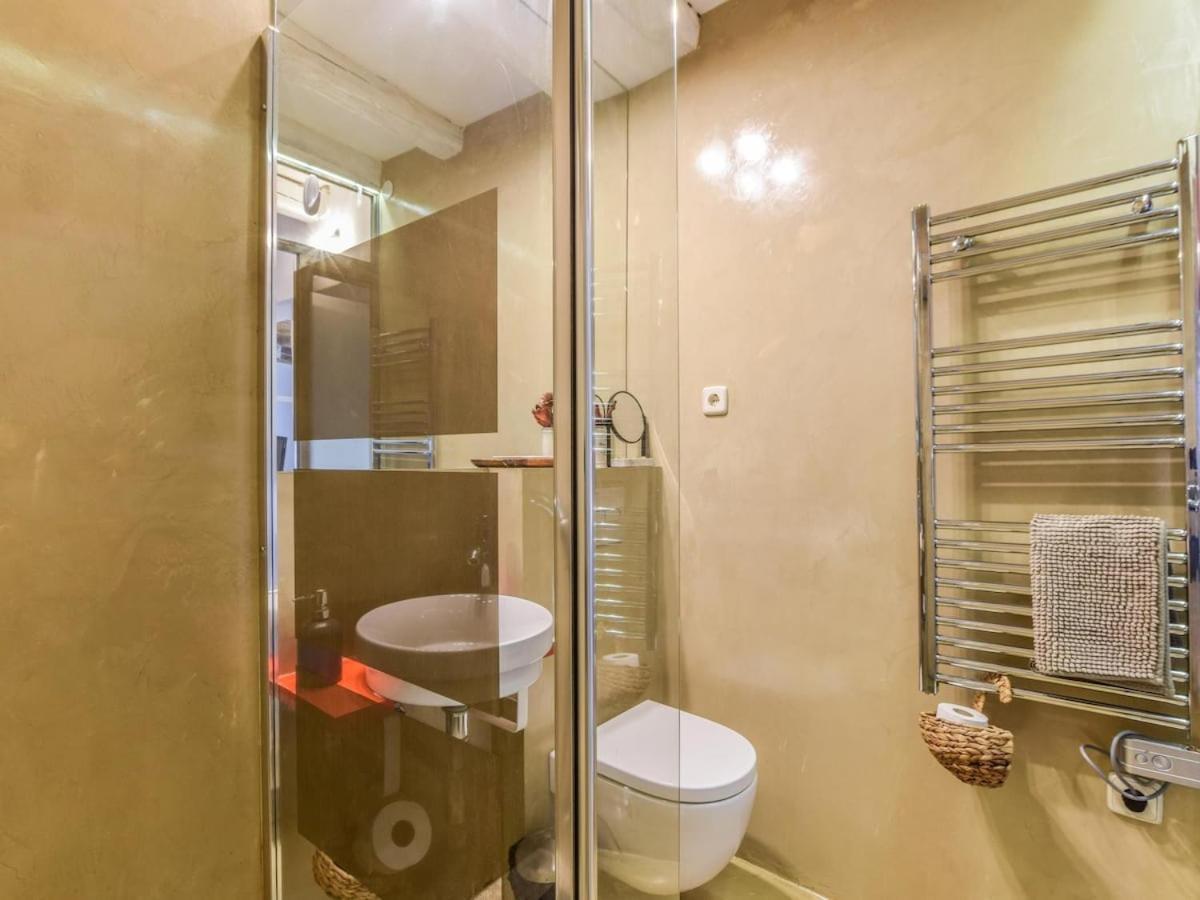 Apartamento Con Doble Altura En Lavapies Alquiler Temporal Madrid