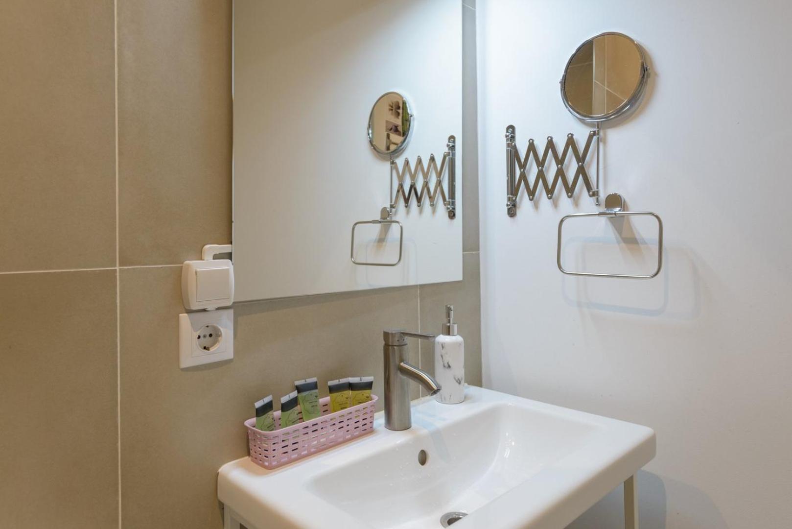 Apartamento Guestready - Encantadoras Vacaciones En Madrid