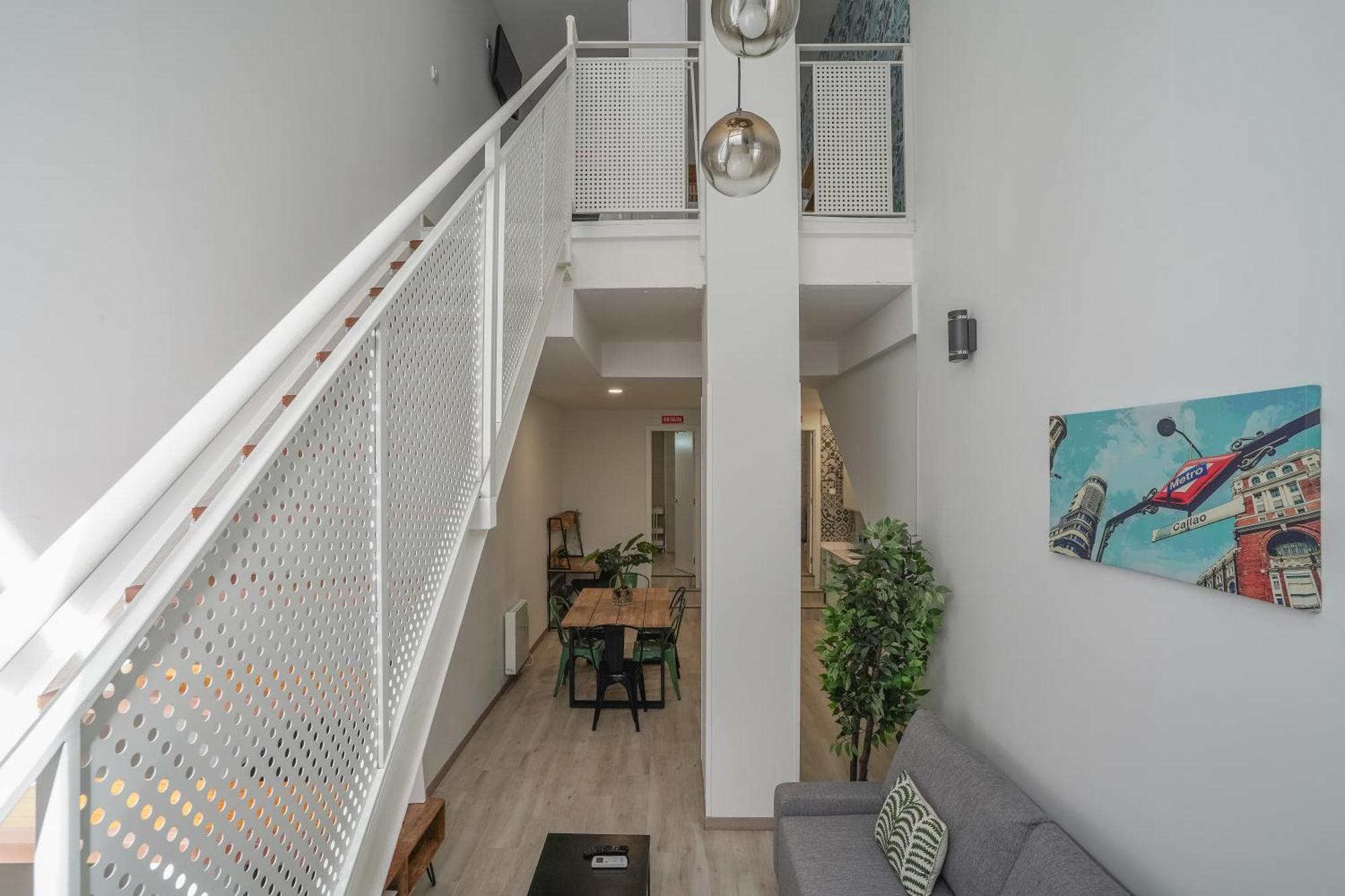 Modern Duplex-2bedrooms 1.5baths-delicias Apartamento *