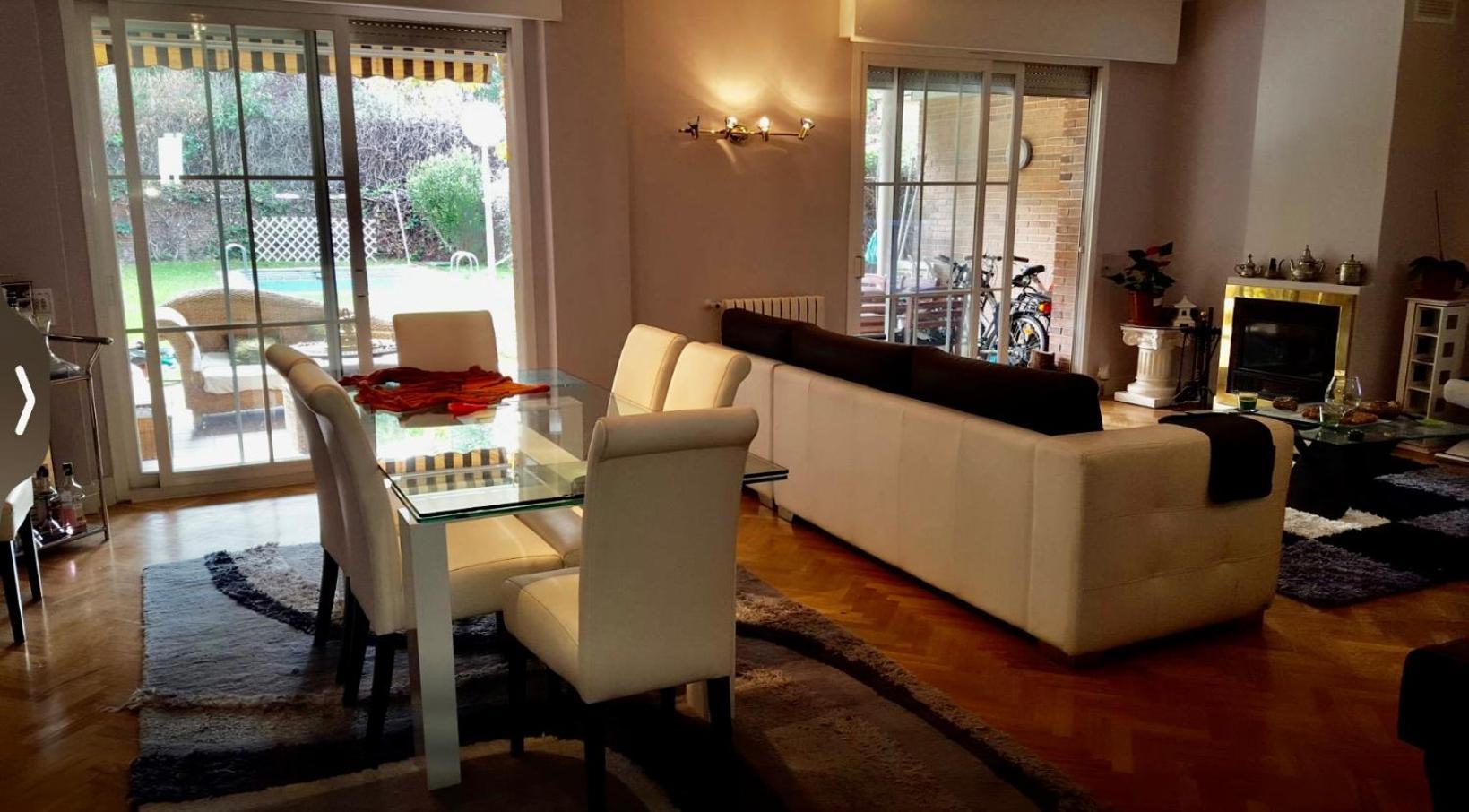 Casa De Mirtha Habitación en casa particular Madrid
