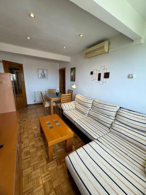 Piso Cerca Al Centro De San Luciano Apartamento
