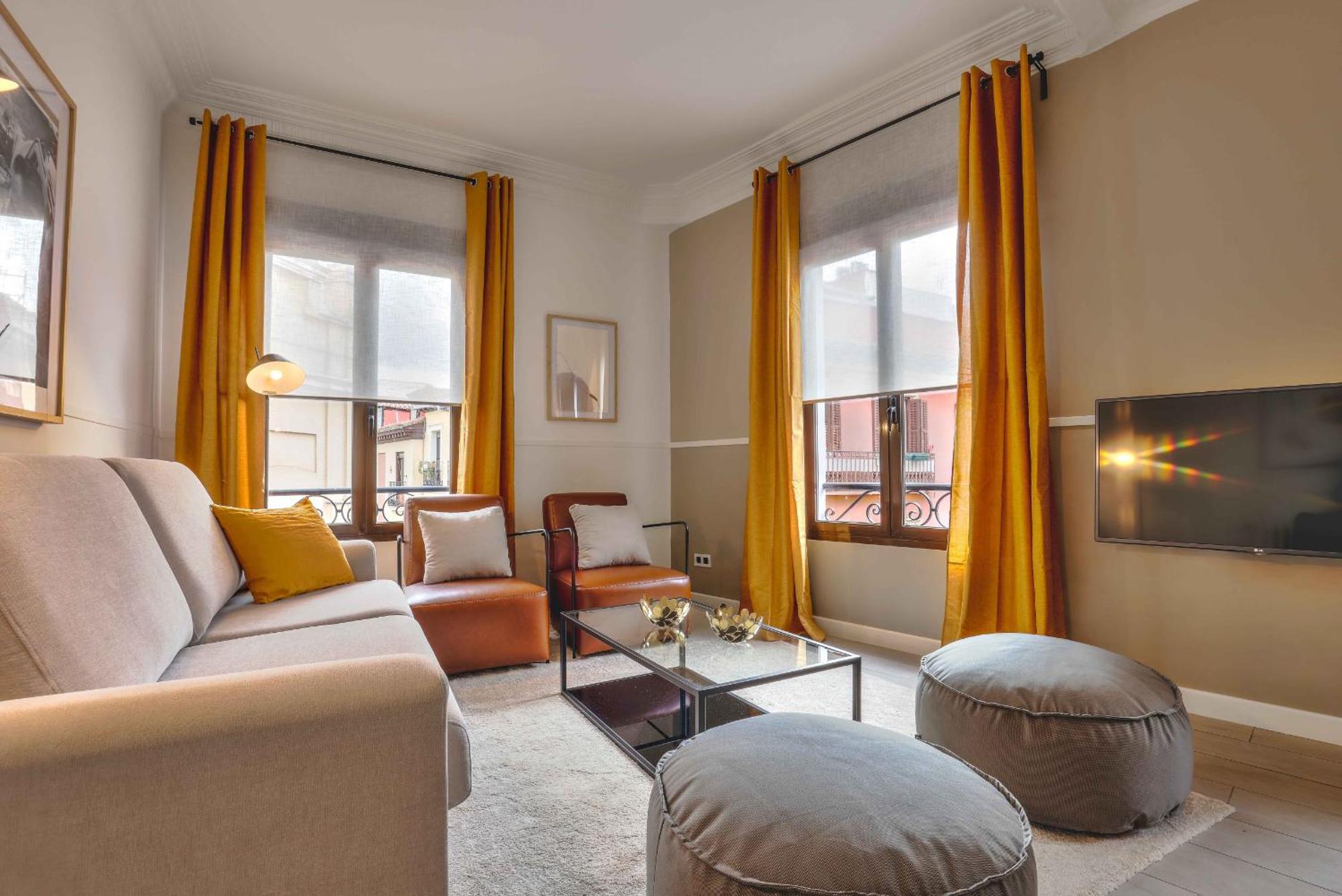 Mit House Madville En Apartamento