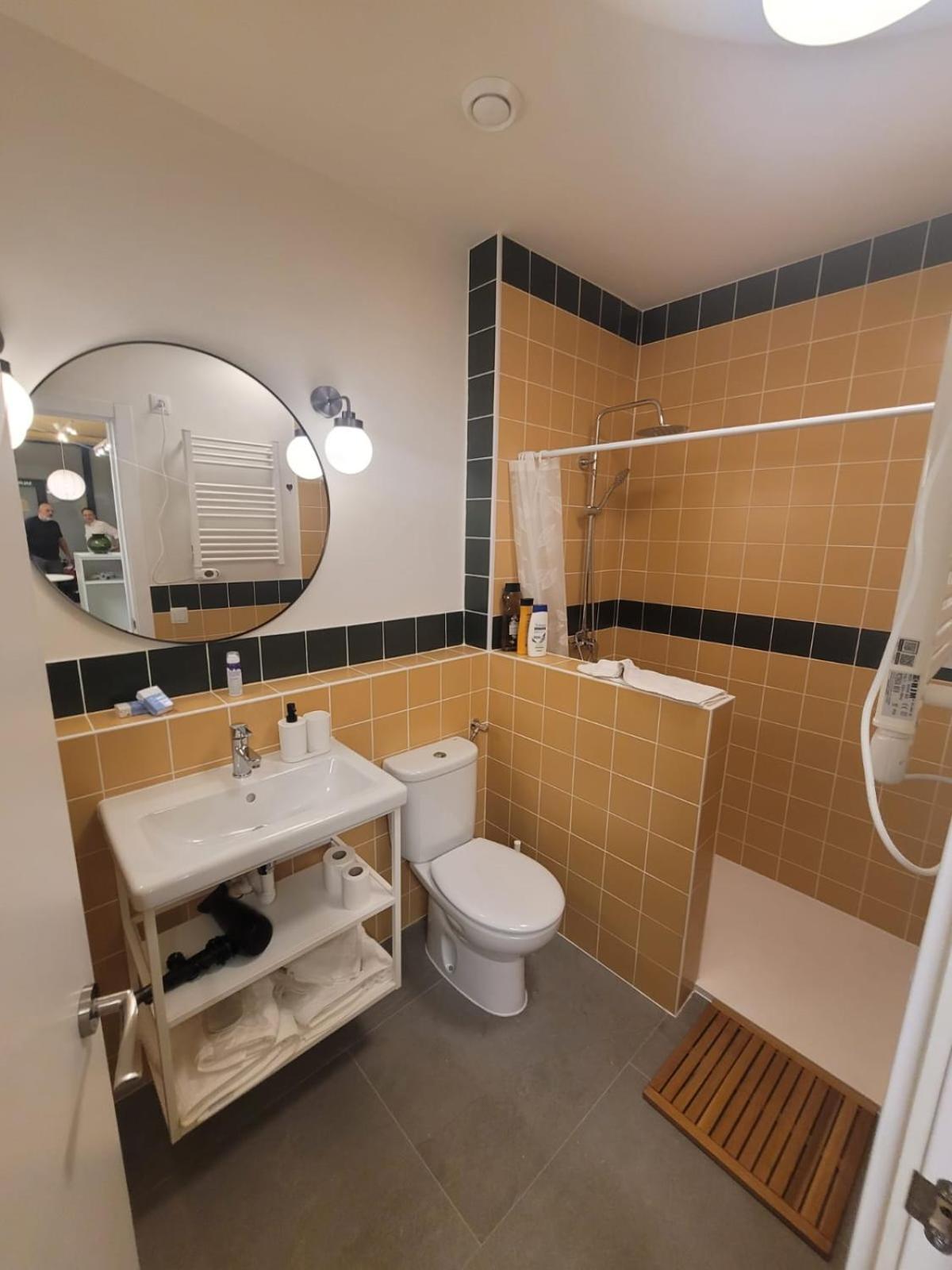 Urban Elegance, New, Stylish, Convenient, And Wow Apartamento