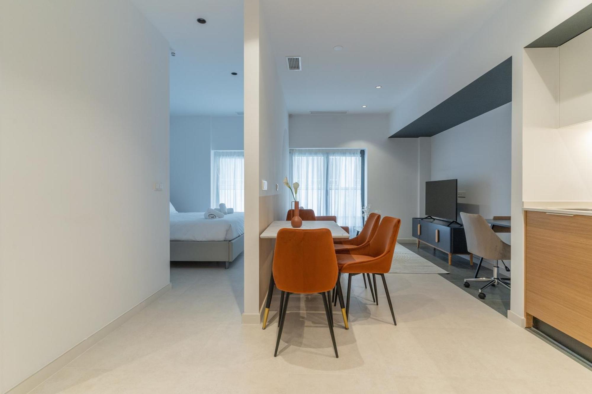 Canillas Apartments * Madrid