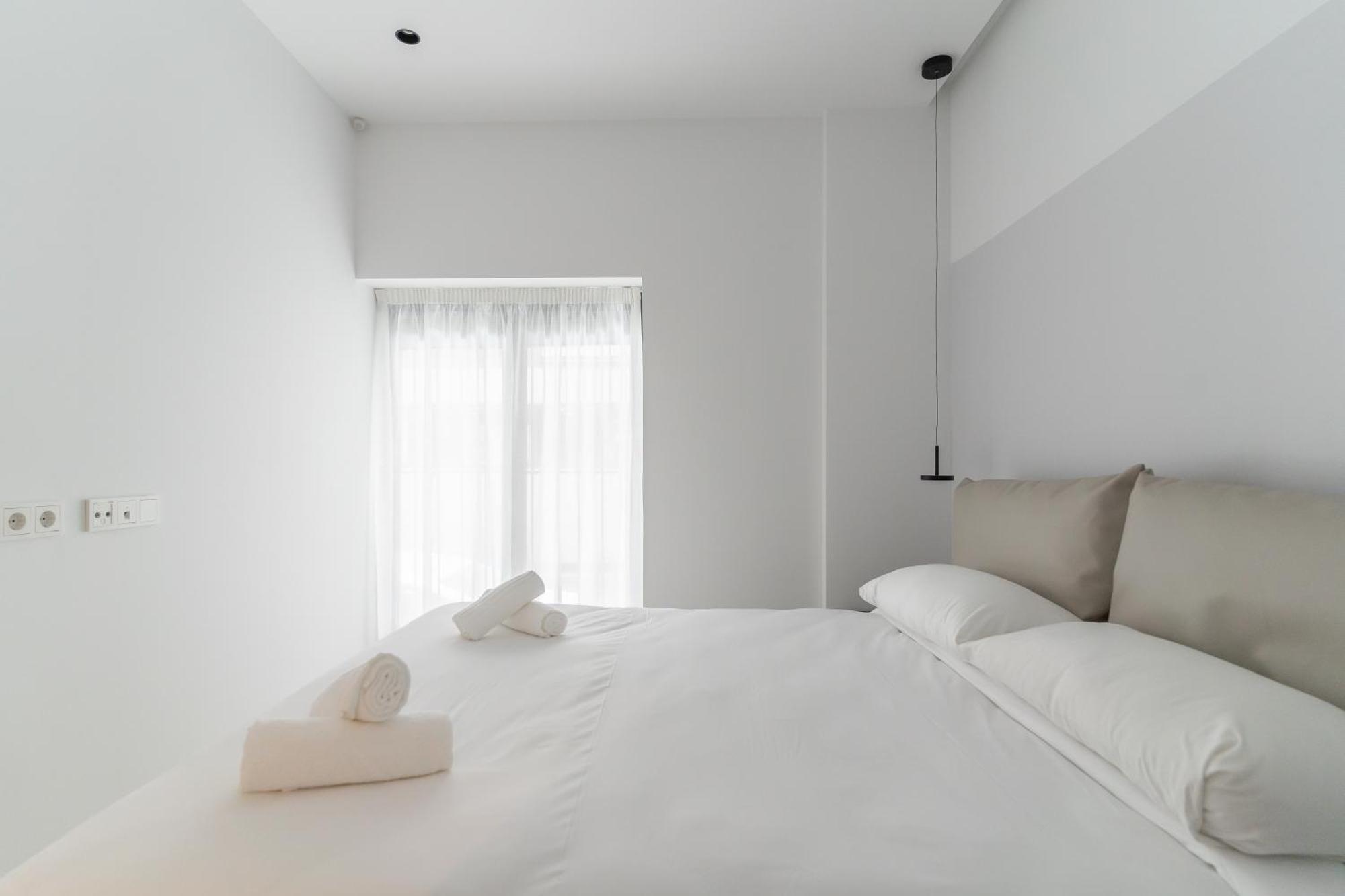 Canillas Apartments *
