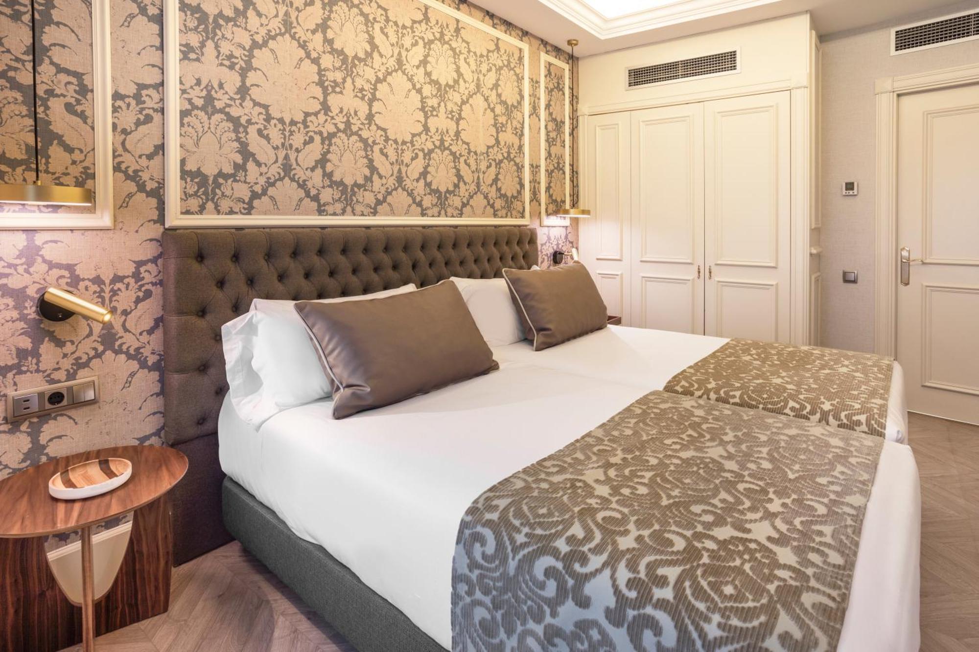 Catalonia Cortes 4*