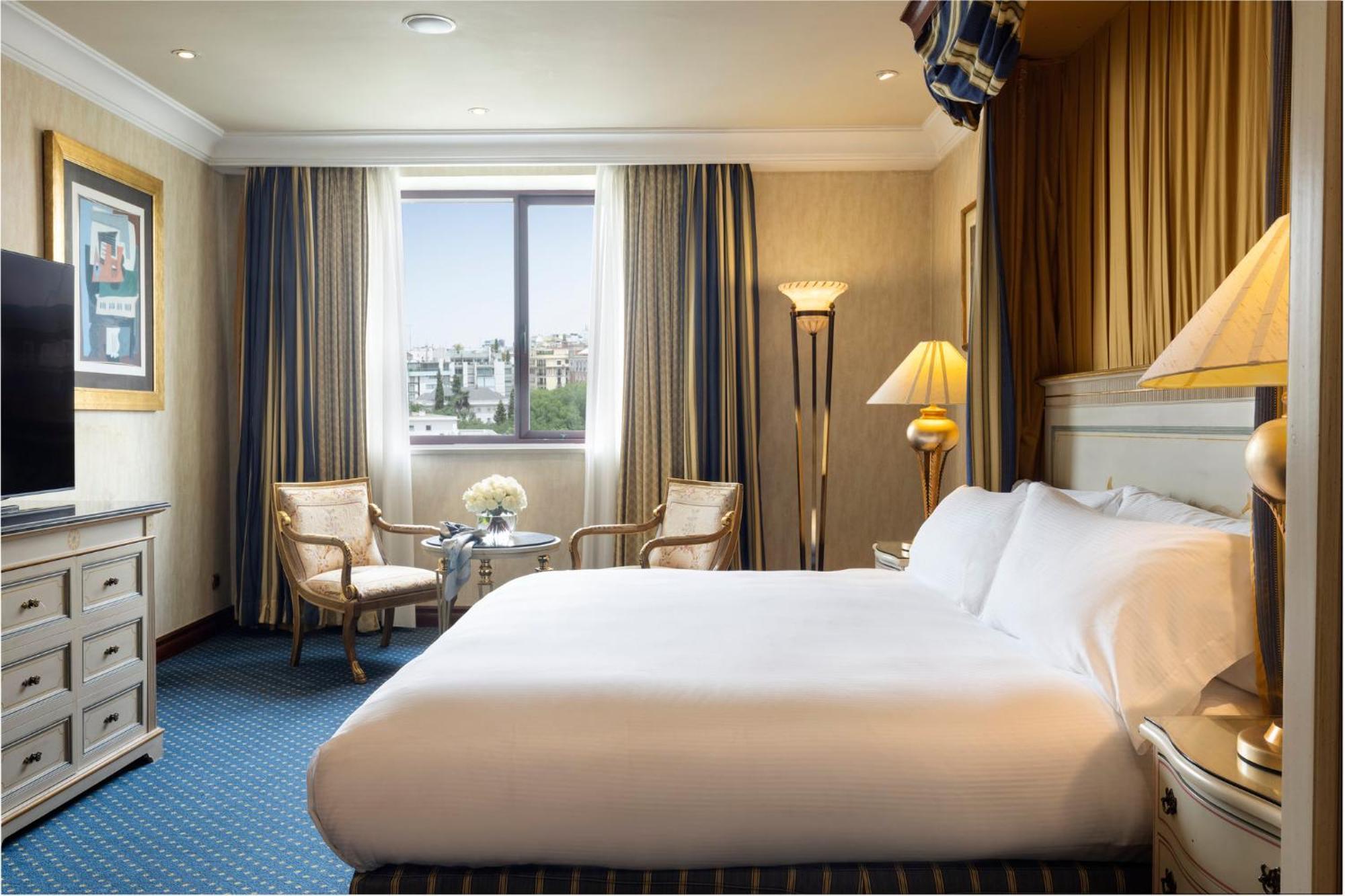 Intercontinental By Ihg Hotel