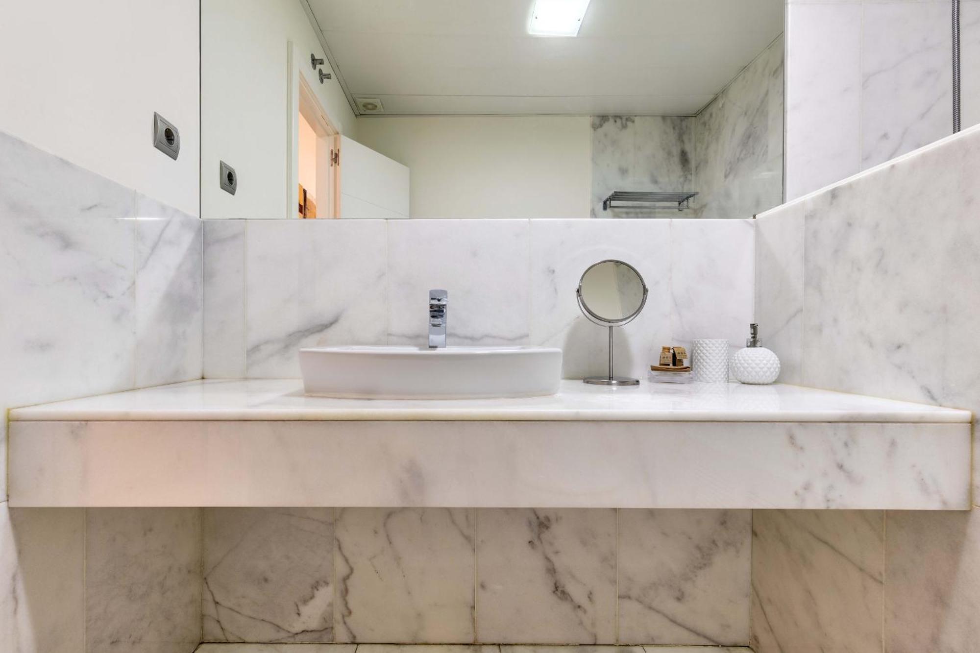 Apartamento Mit House Echegaray En *