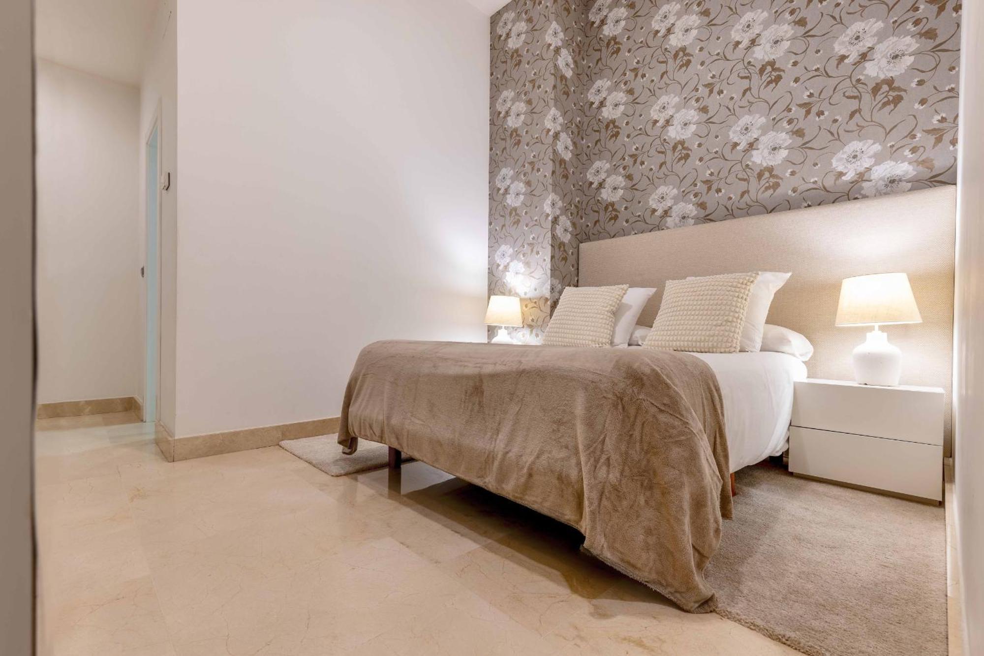 Mit House Echegaray En Apartamento *
