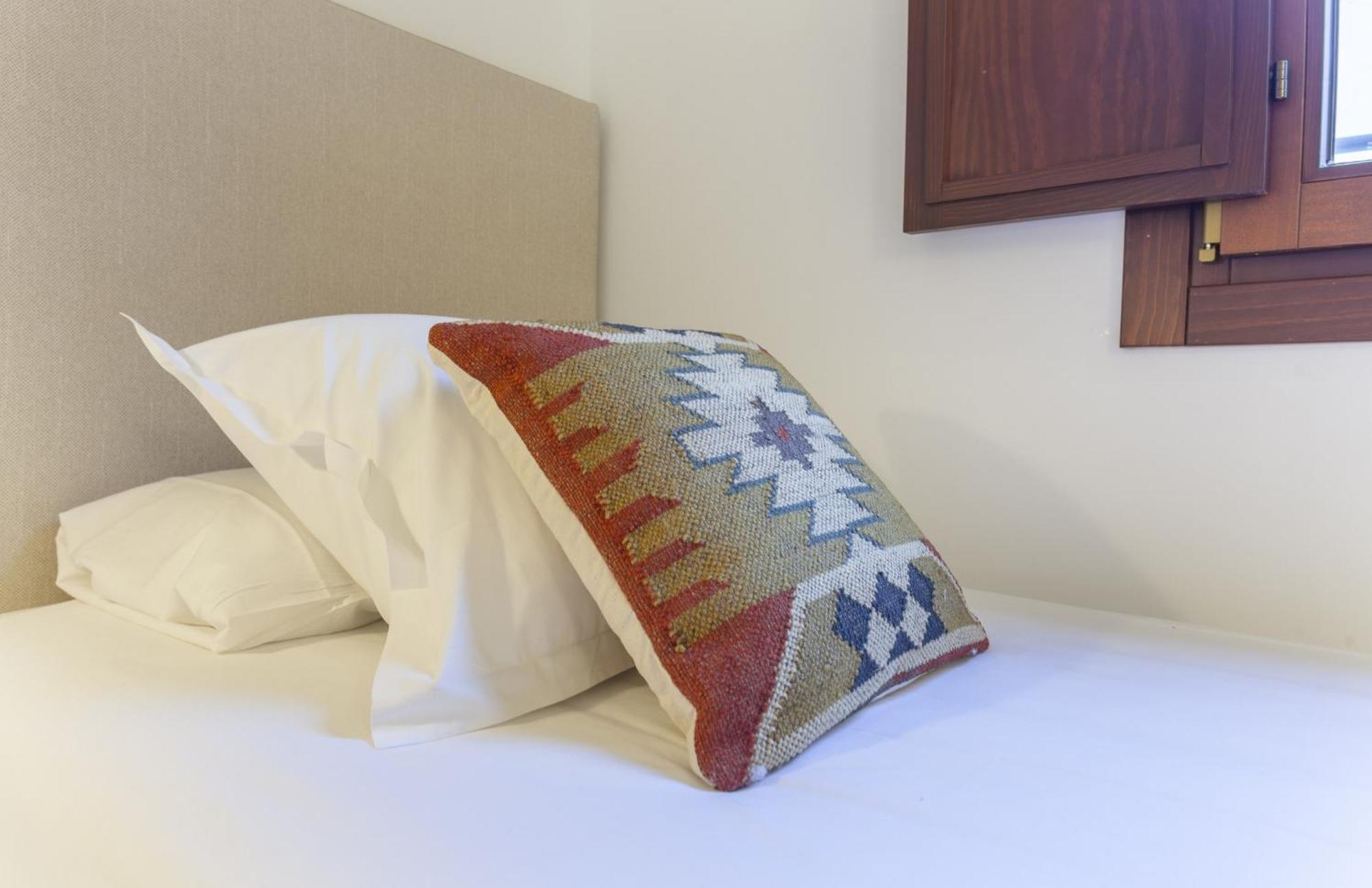 Cibeles Luxe In Apartamento *