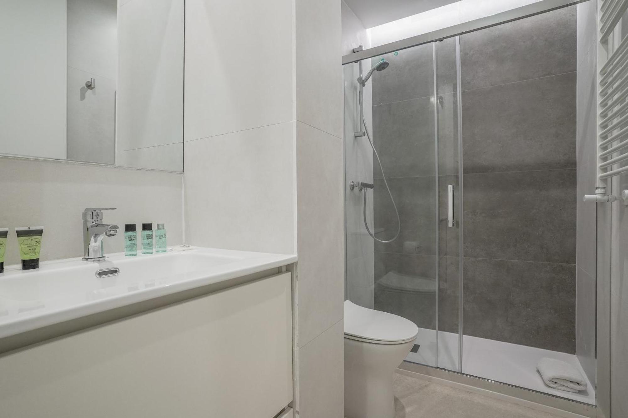 Apartamento Modern Apartment-2bedrooms 2baths-bernabeu *