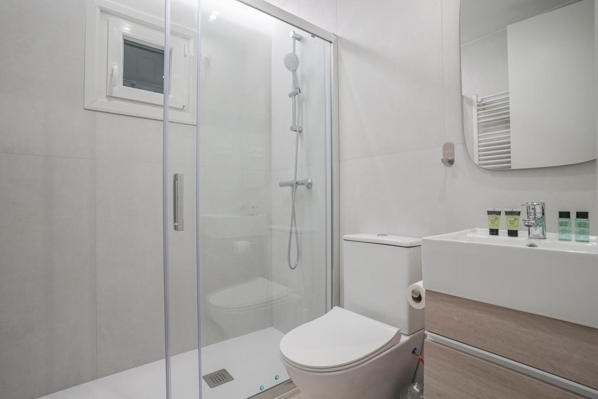 Modern Apartment-2bedrooms 2baths-bernabeu