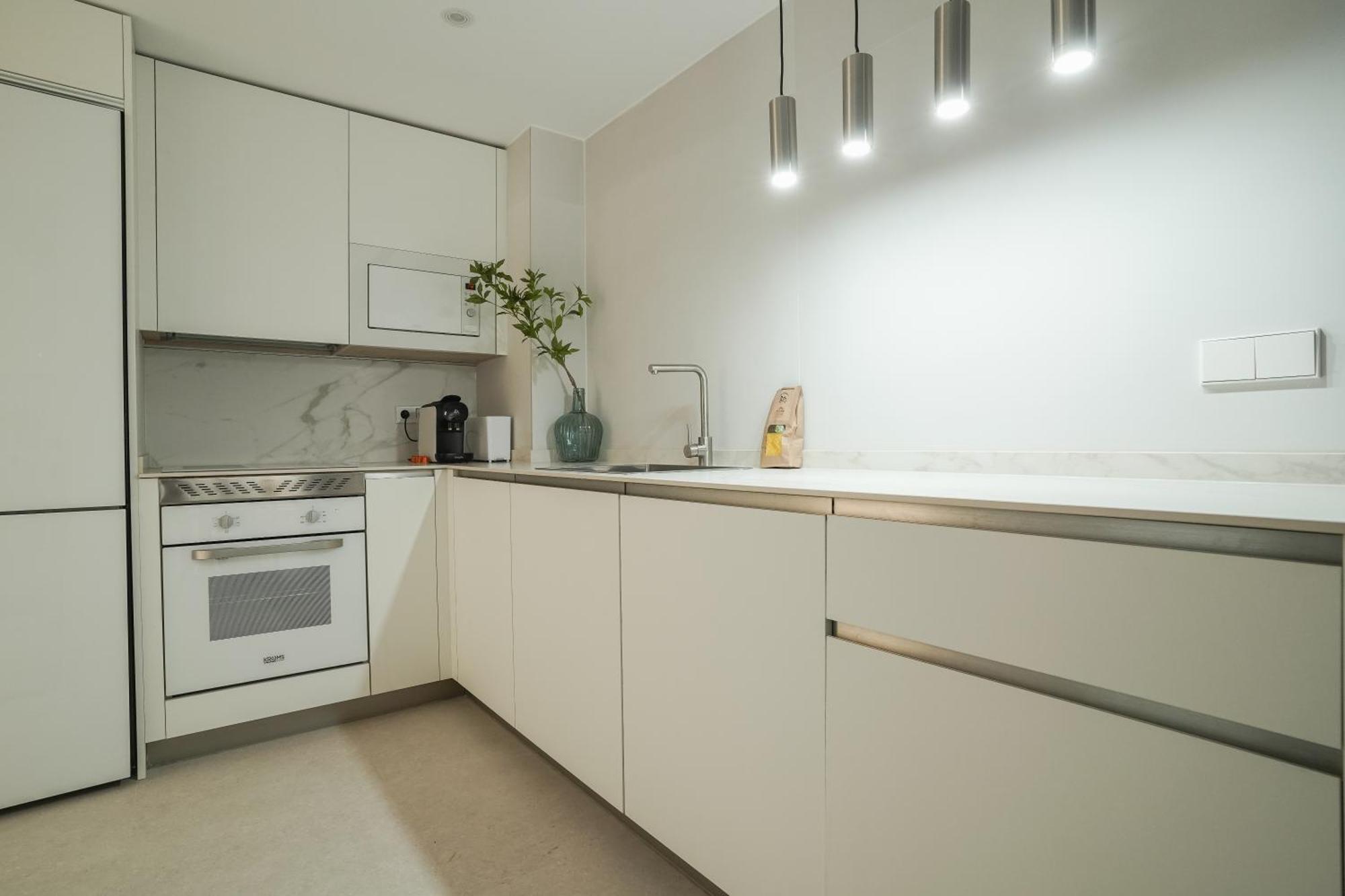 Apartamento Modern Apartment-2bedrooms 2baths-bernabeu