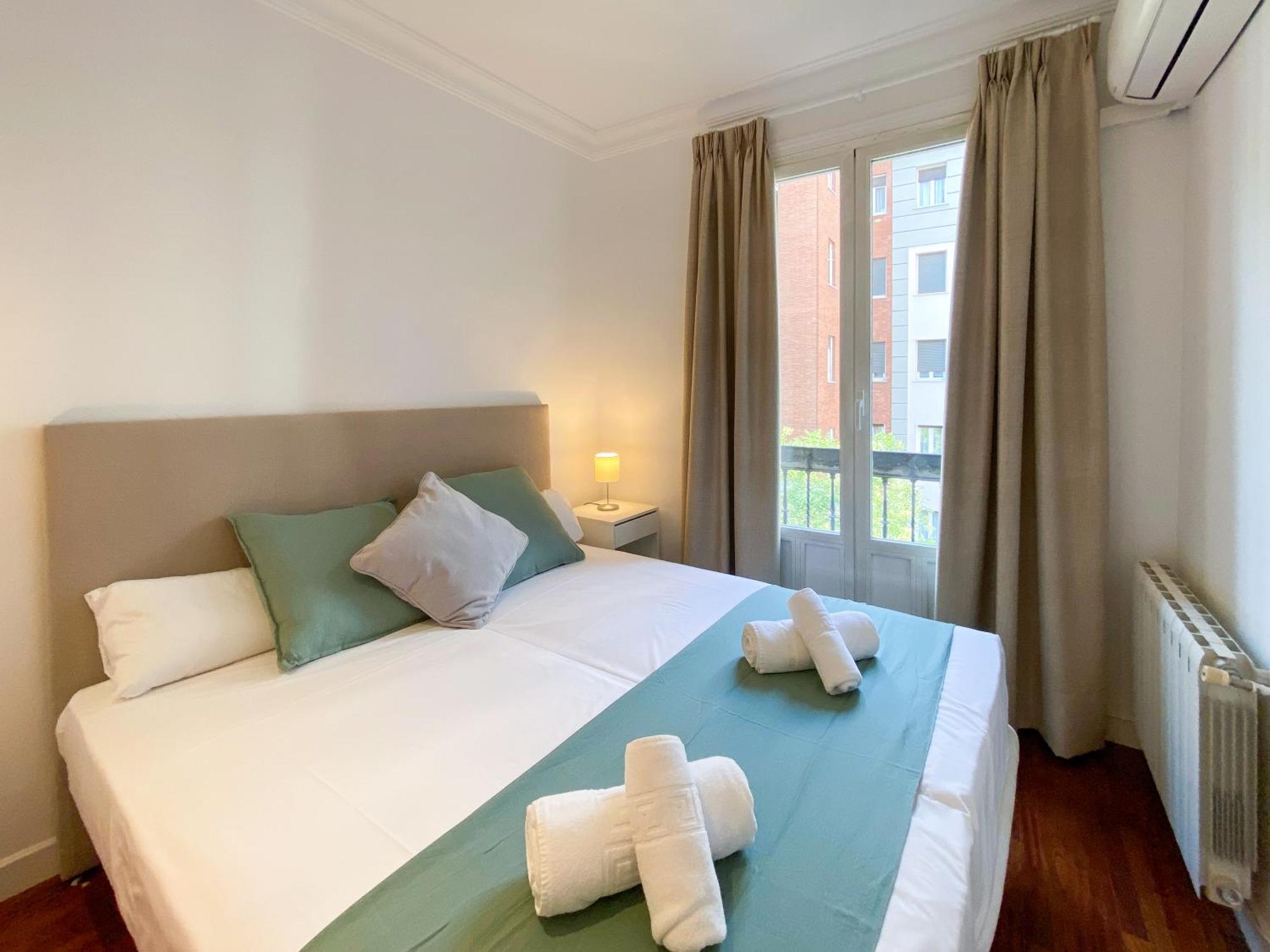 Apartamento Montaber - La Paz Market Madrid