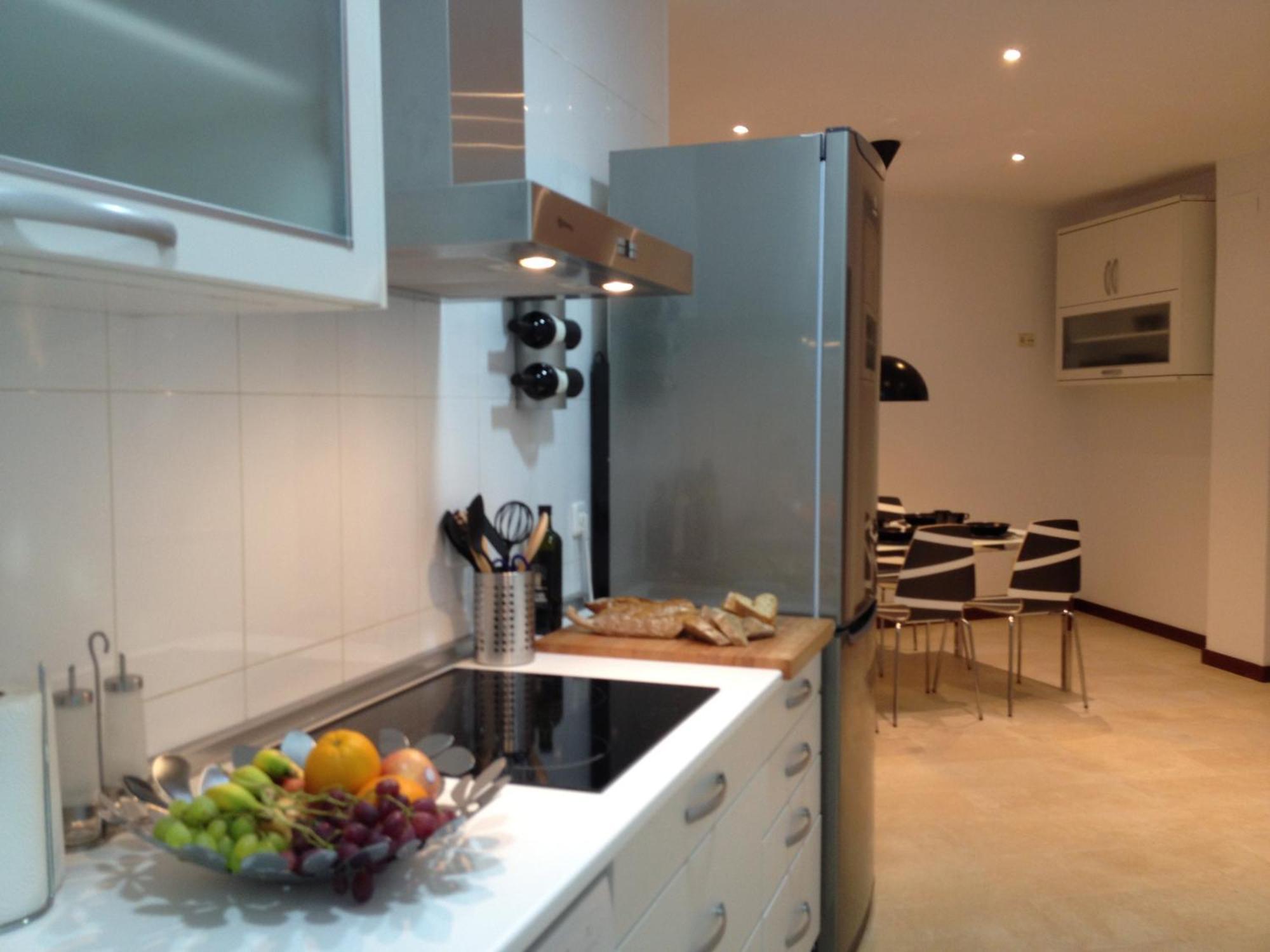 Book In Madrid- Puerta Del Sol Apartamento