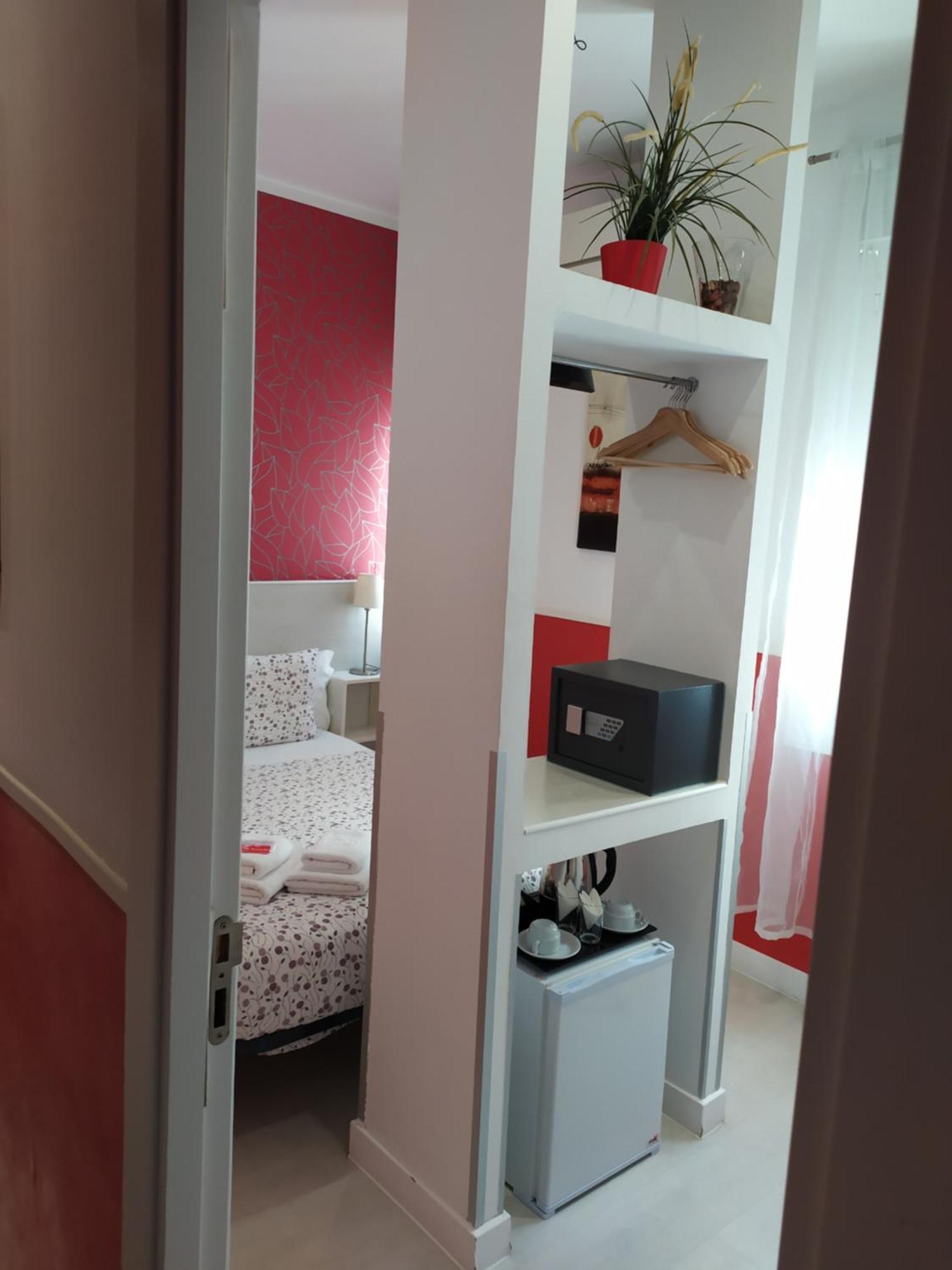Guest house Hostal Inn Madrid 2*