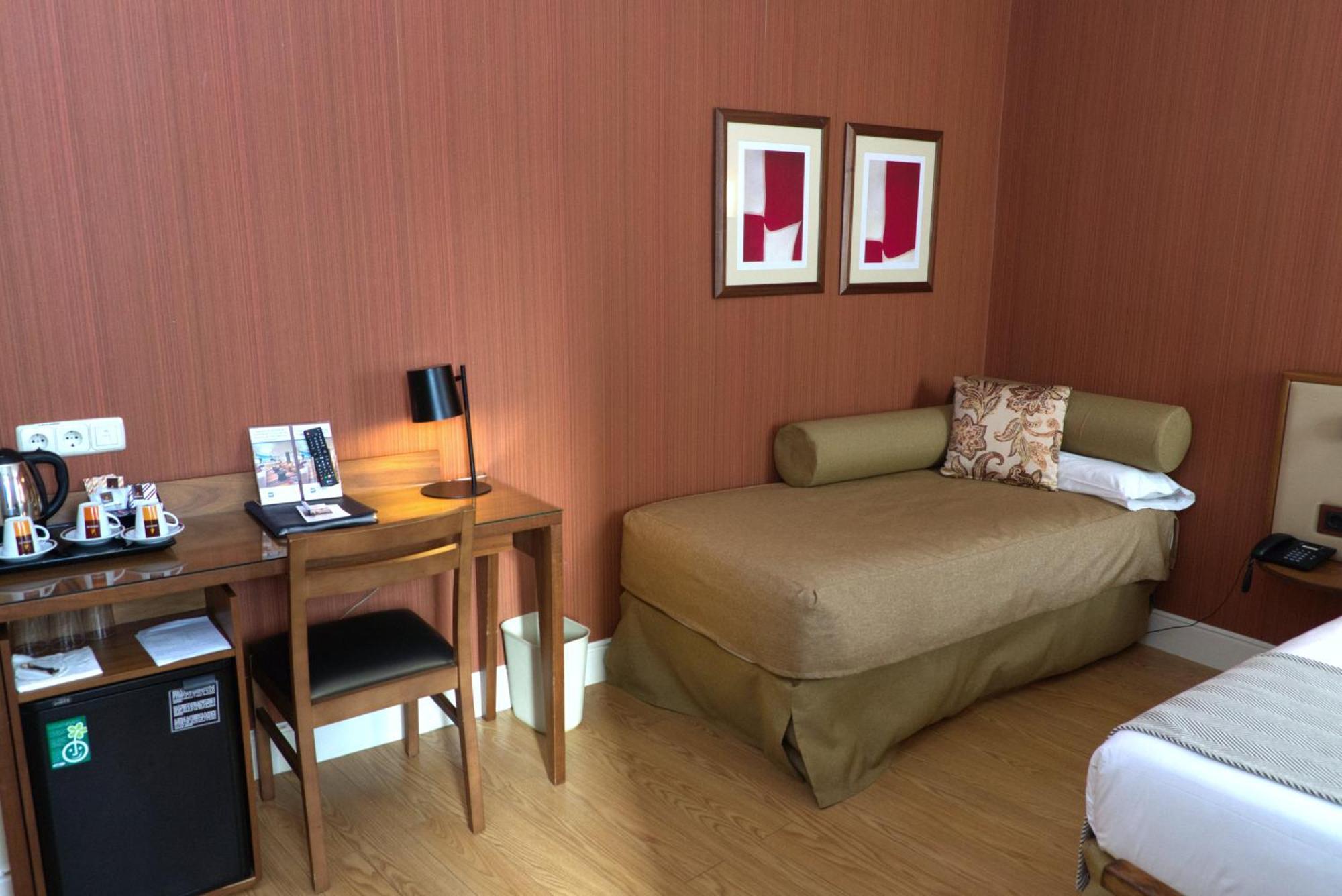 Condes Hotel
