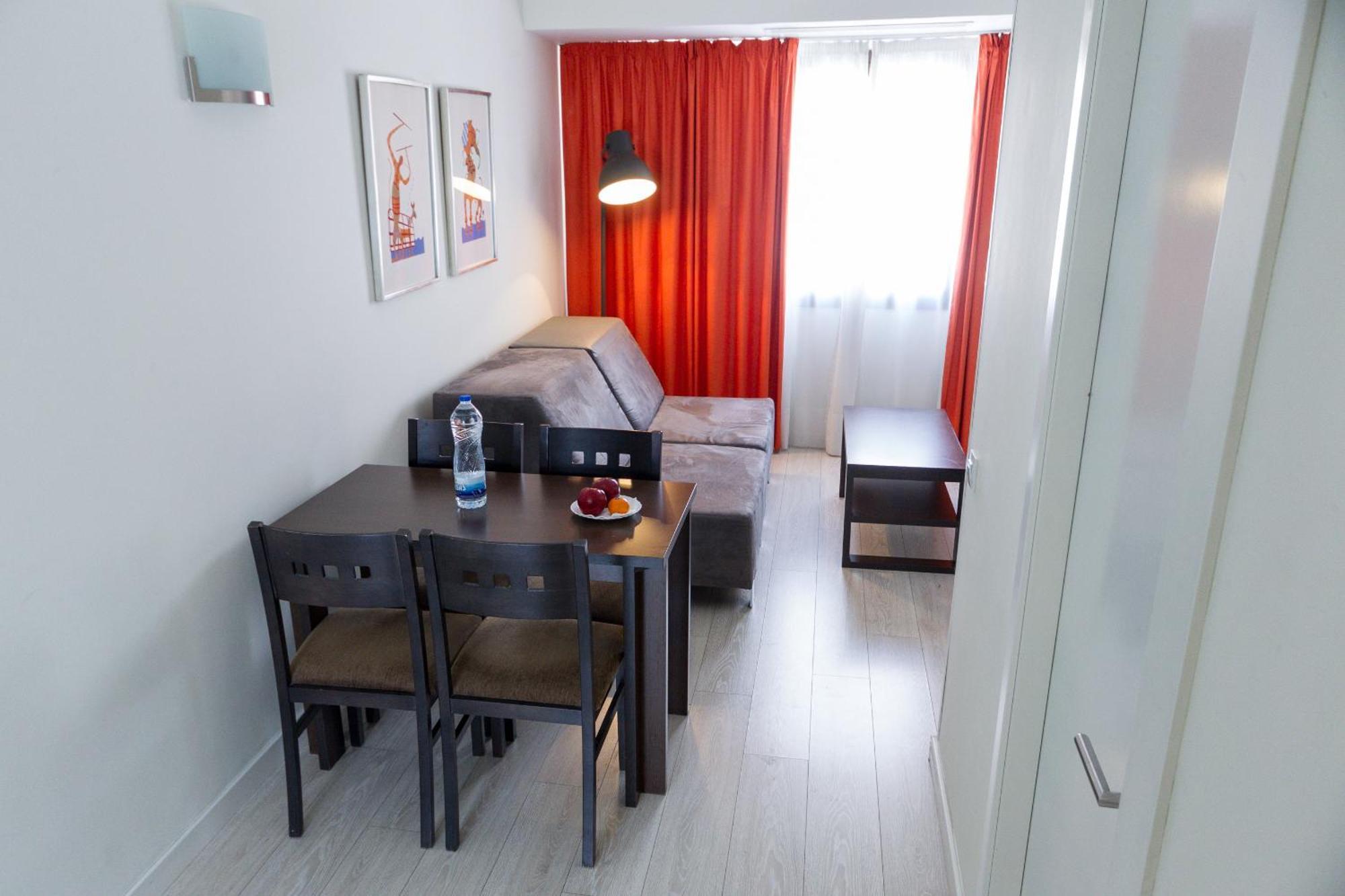 Apartahotel Serrano Recoletos 3*