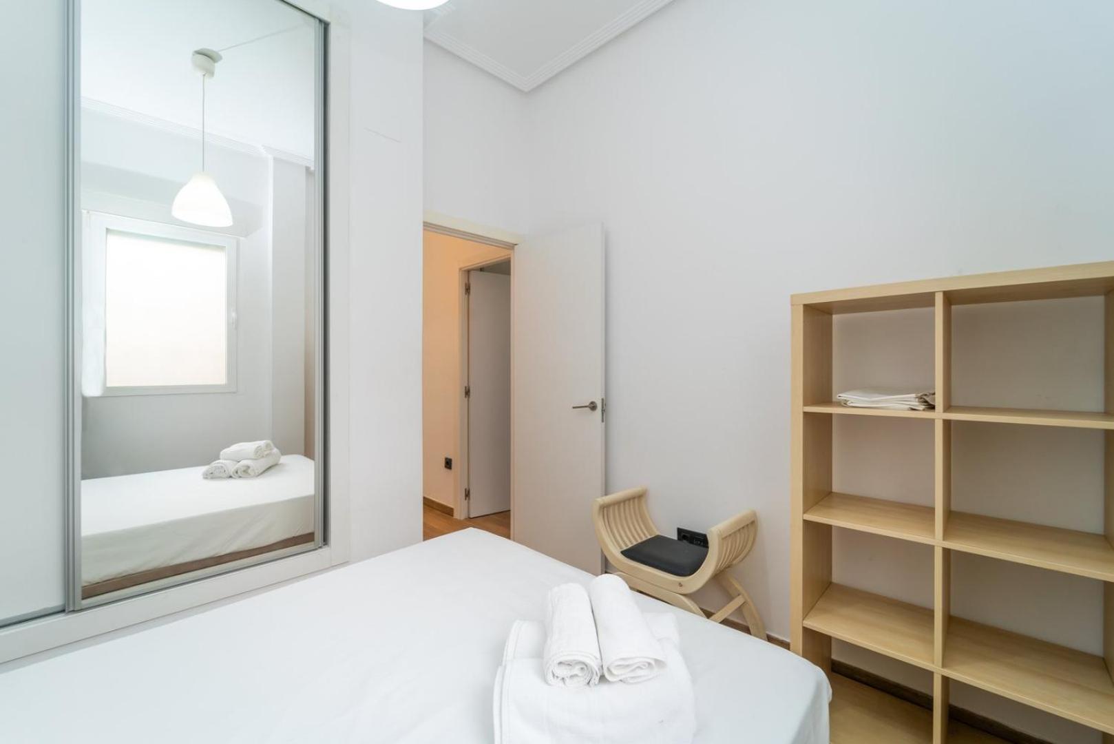 Guestready - Mais Um Tijolo Na Parede * Madrid