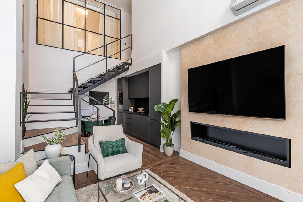 Dobo Homes - Rm21 Apartment Madrid