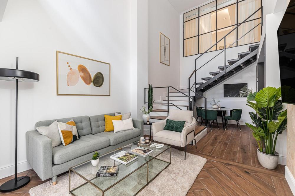 Dobo Homes - Rm21 * Madrid