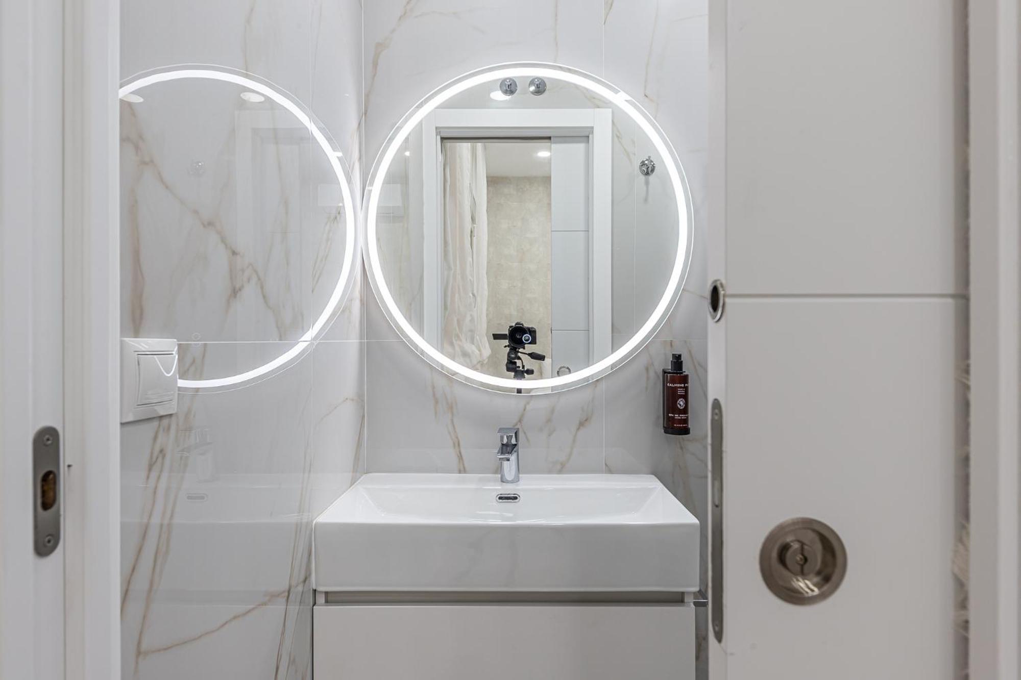 Apartment Waou Argueelles I - Alquiler Corta Duracion