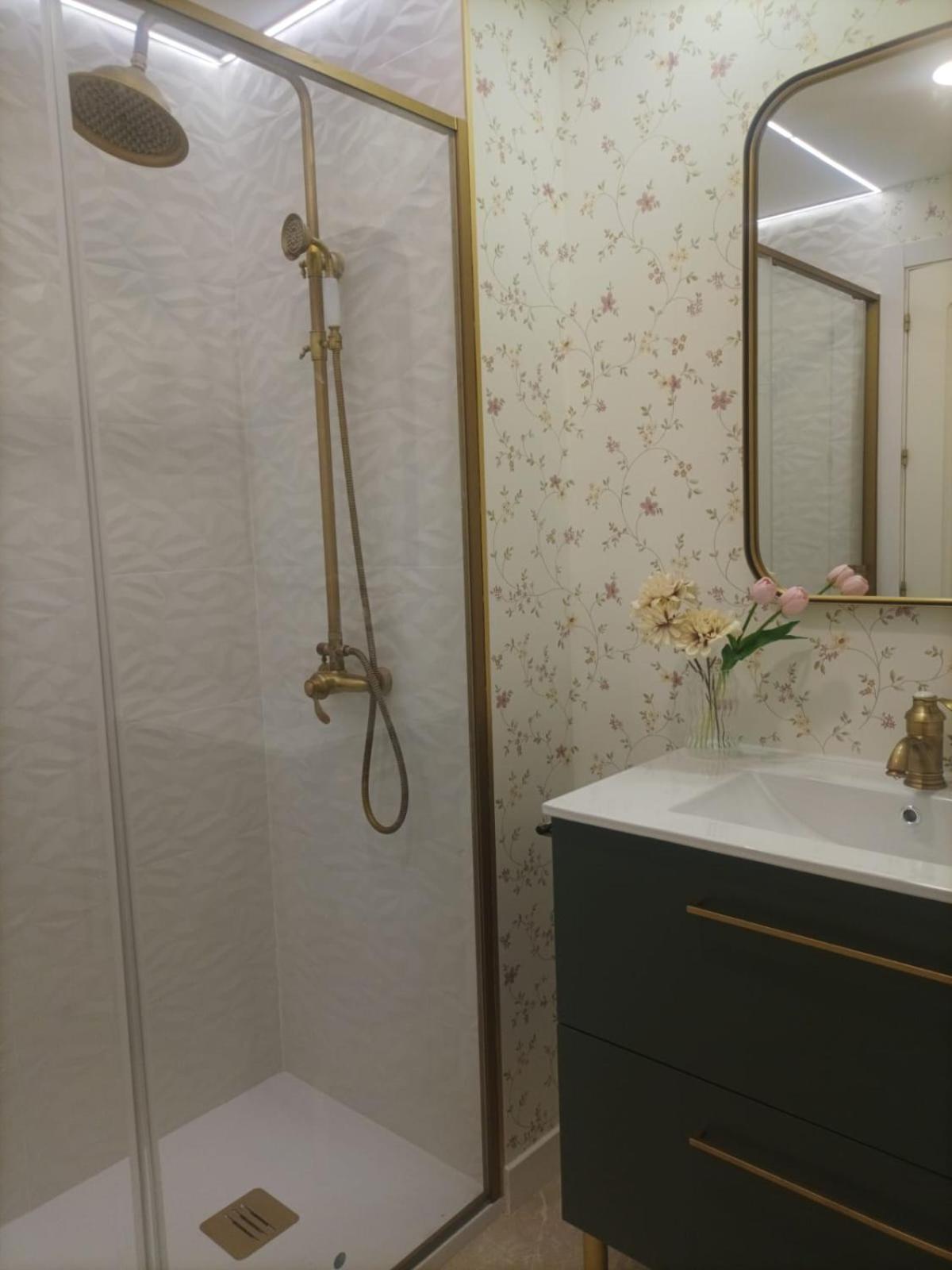 Apartamento Pirra - Aeropuerto Ifema *