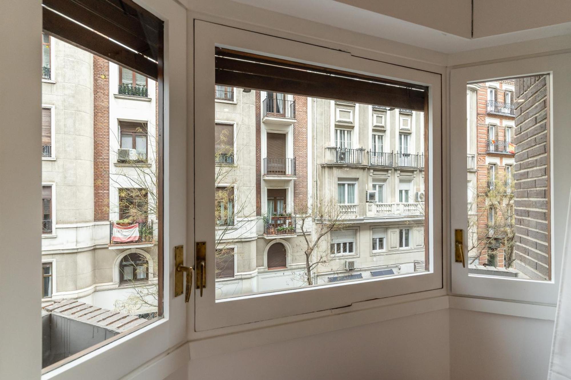 Cozy With Pool-salamanca Apartment