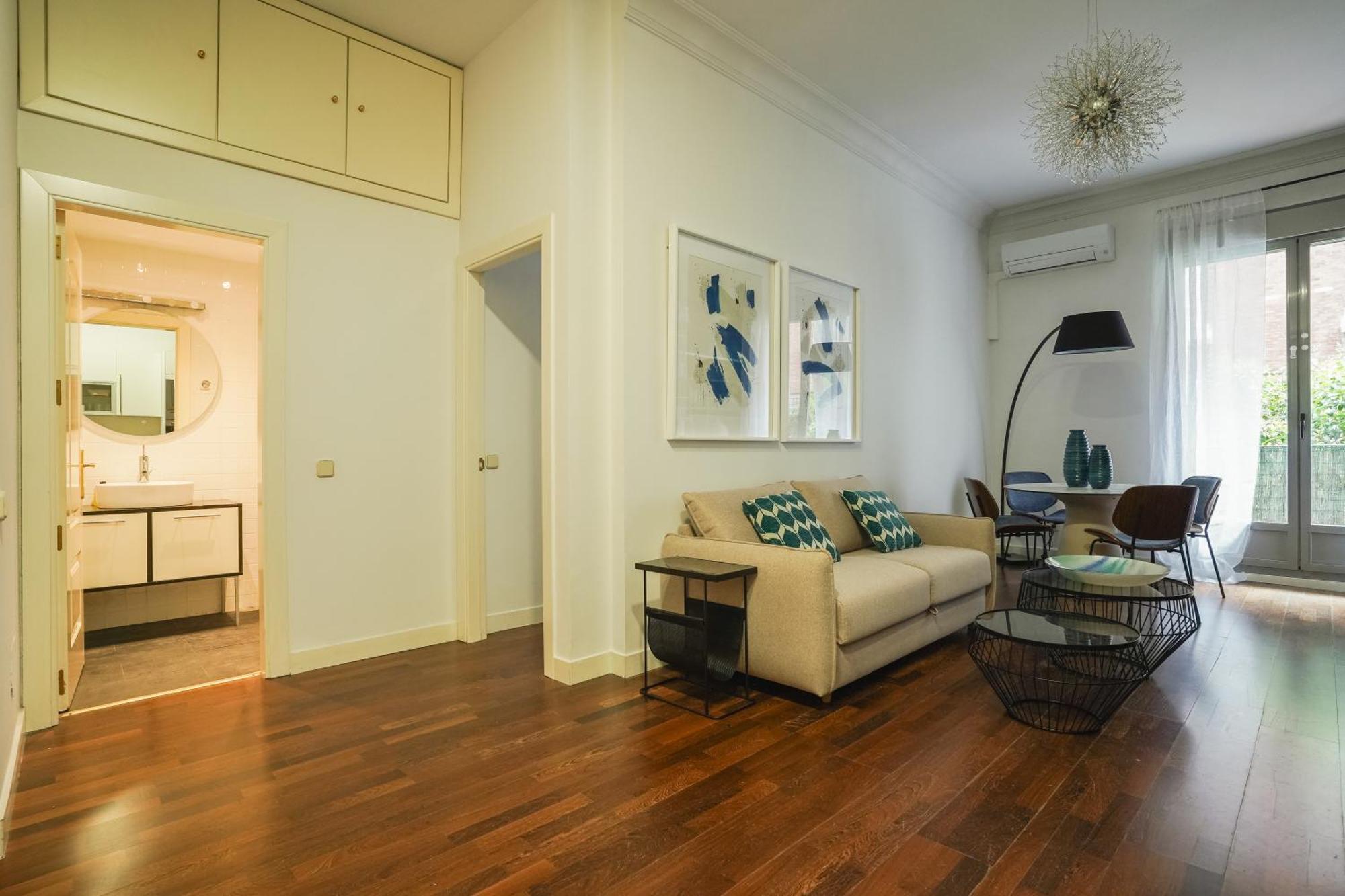 Apartamento Bright And Cozy-1bedroom 1bathroom-malasana Madrid
