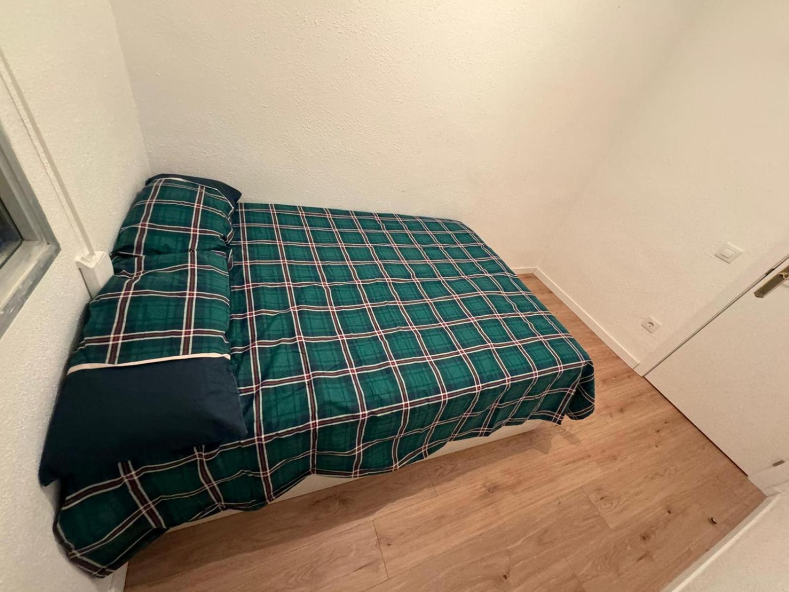 Pensión Basic Madrona 3*
