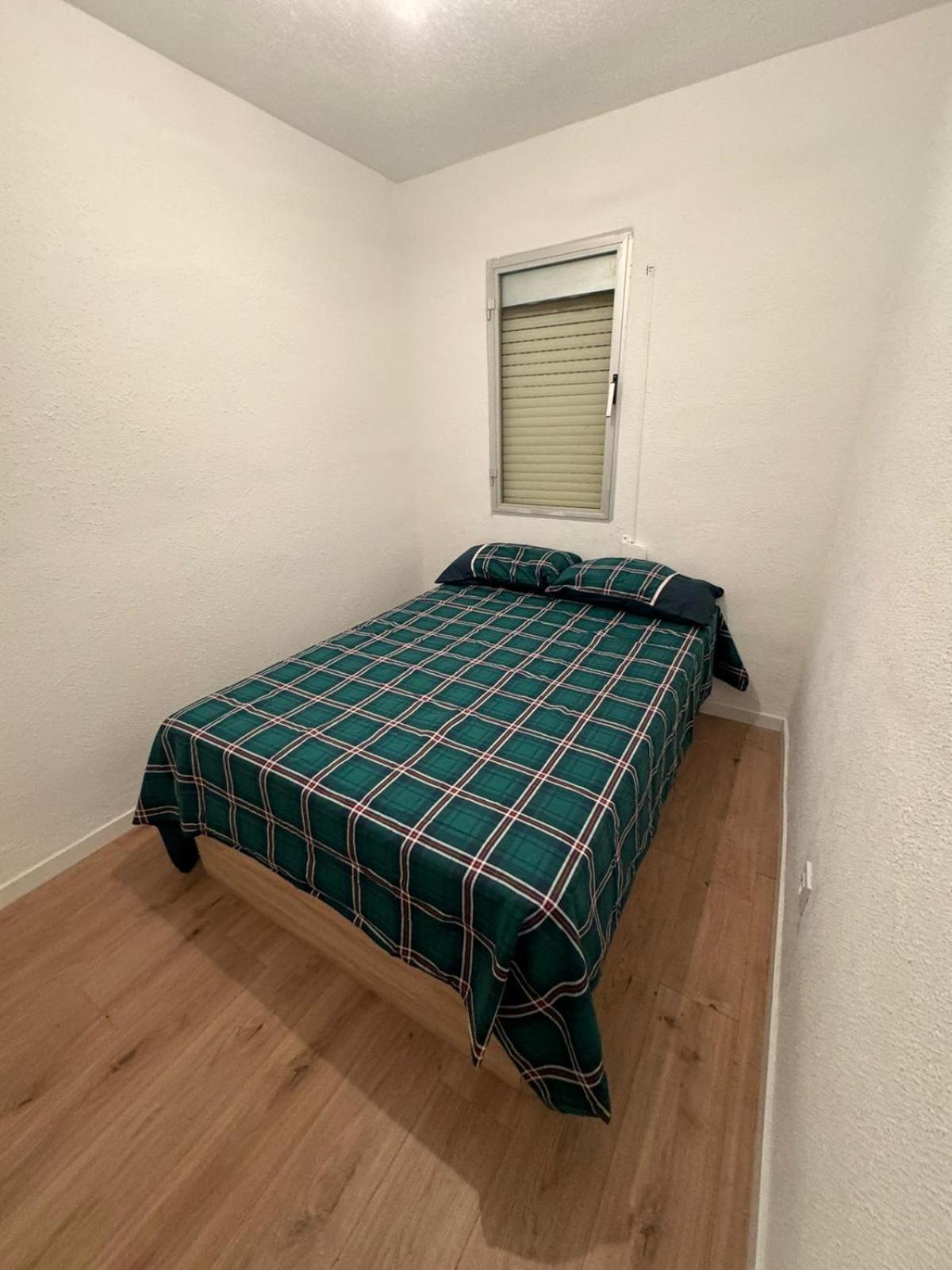 Pensión Basic Madrona 3*