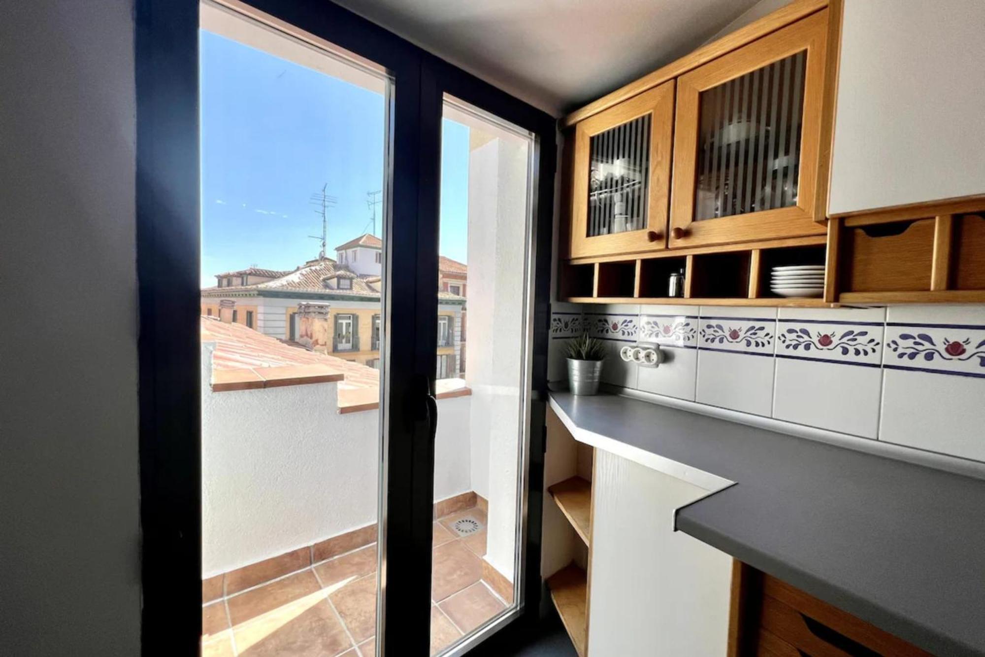 Rustic With Terrace In Apartamento