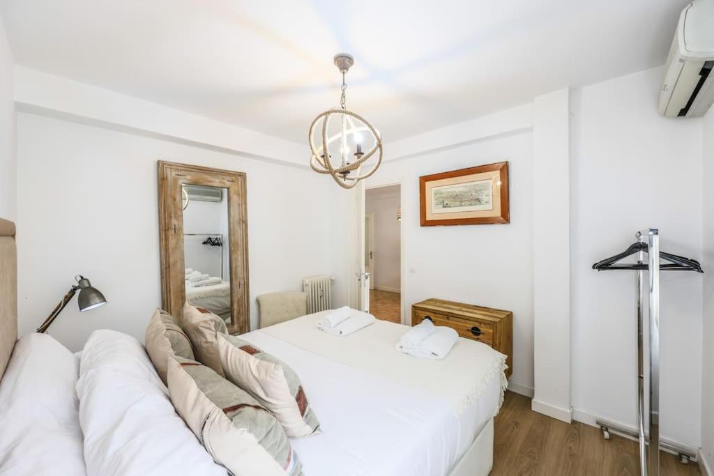 Urban Oasis In - Steps From River Manzanares Madrid