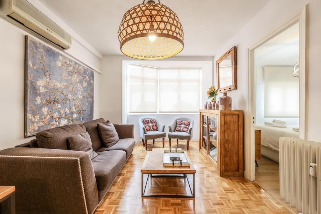 Urban Oasis In - Steps From River Manzanares Apartamento Madrid