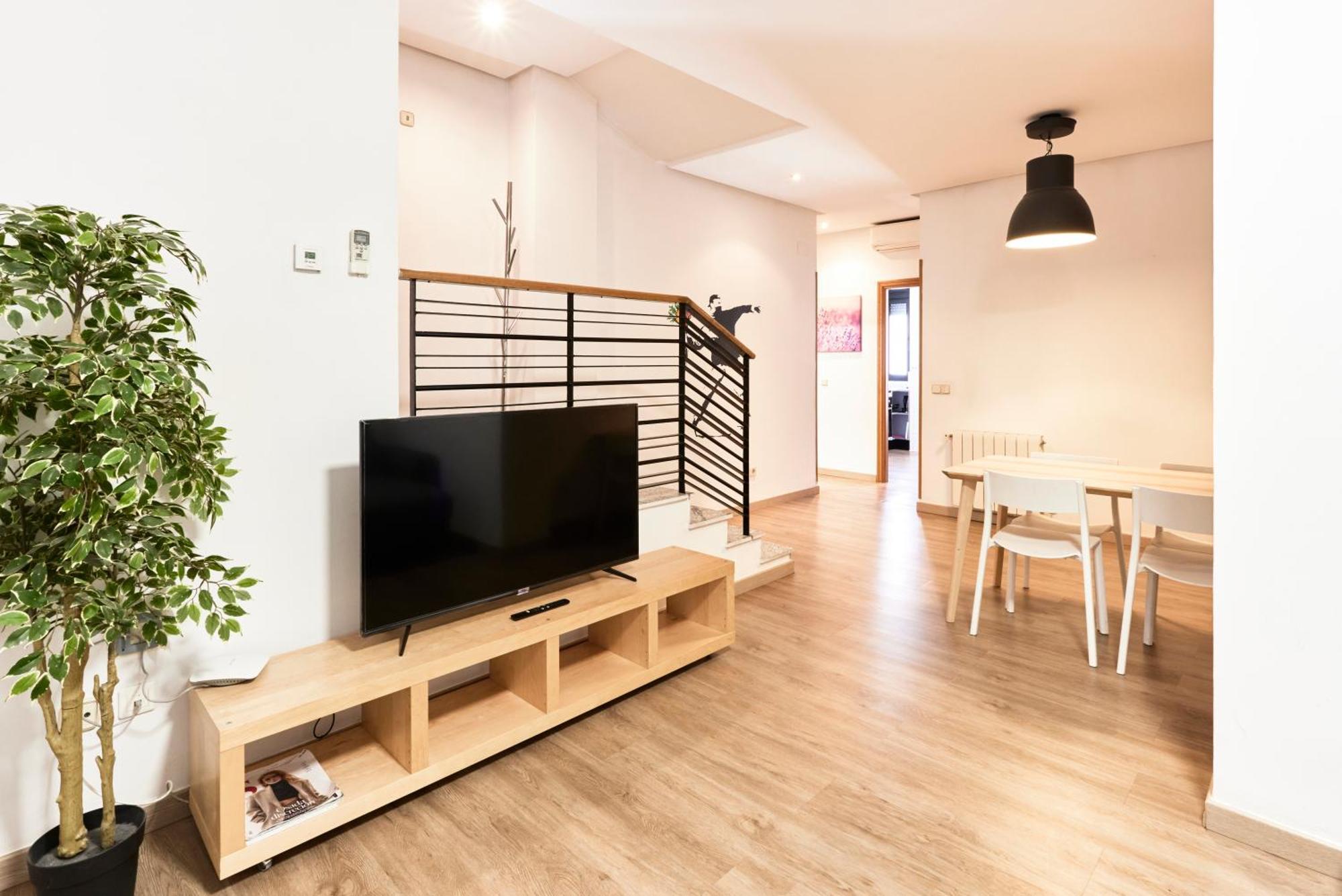 Santa Rosa Apartment *